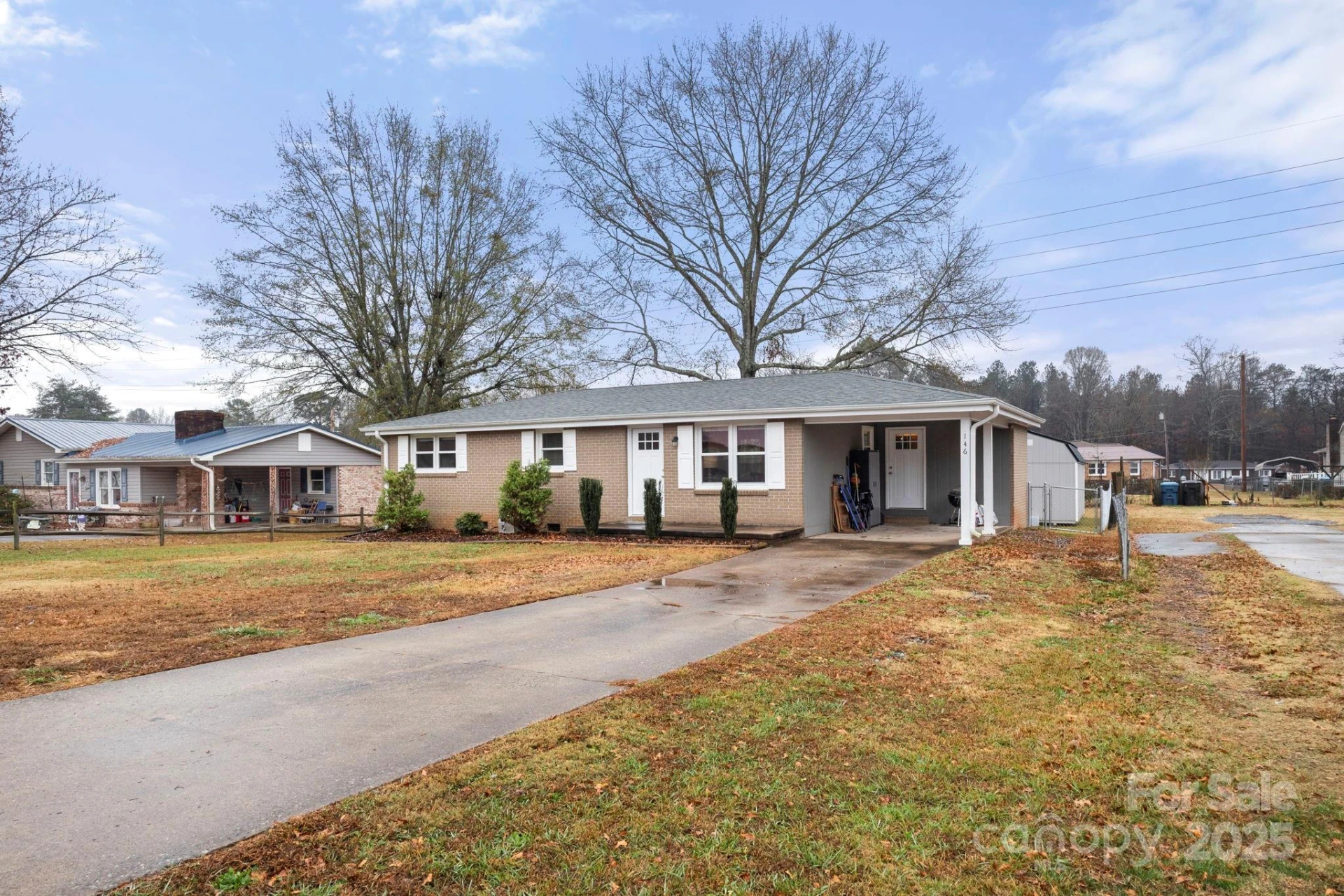 146 Old Castle Lane - Photo 2