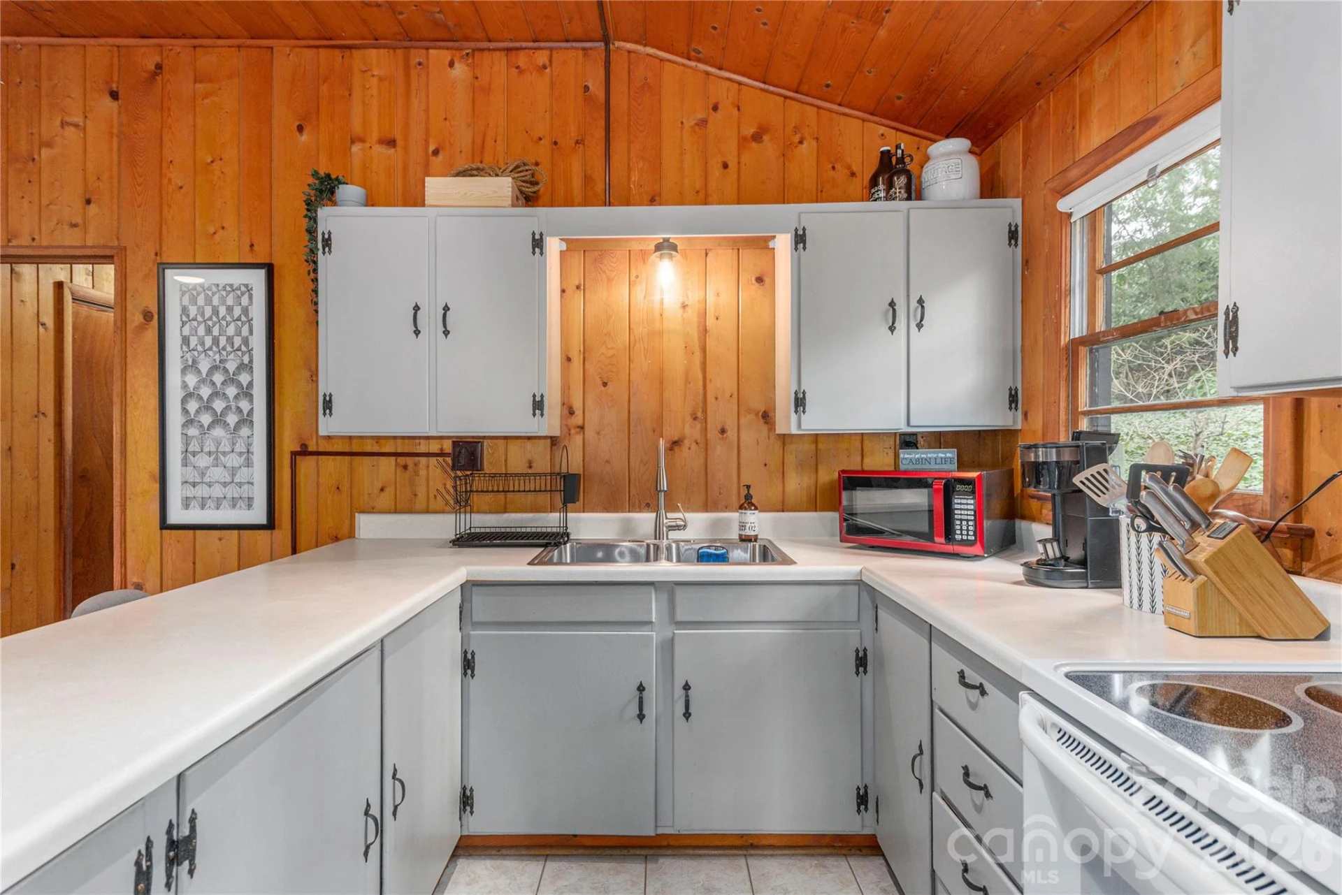 147 Azalea Drive - Photo 11