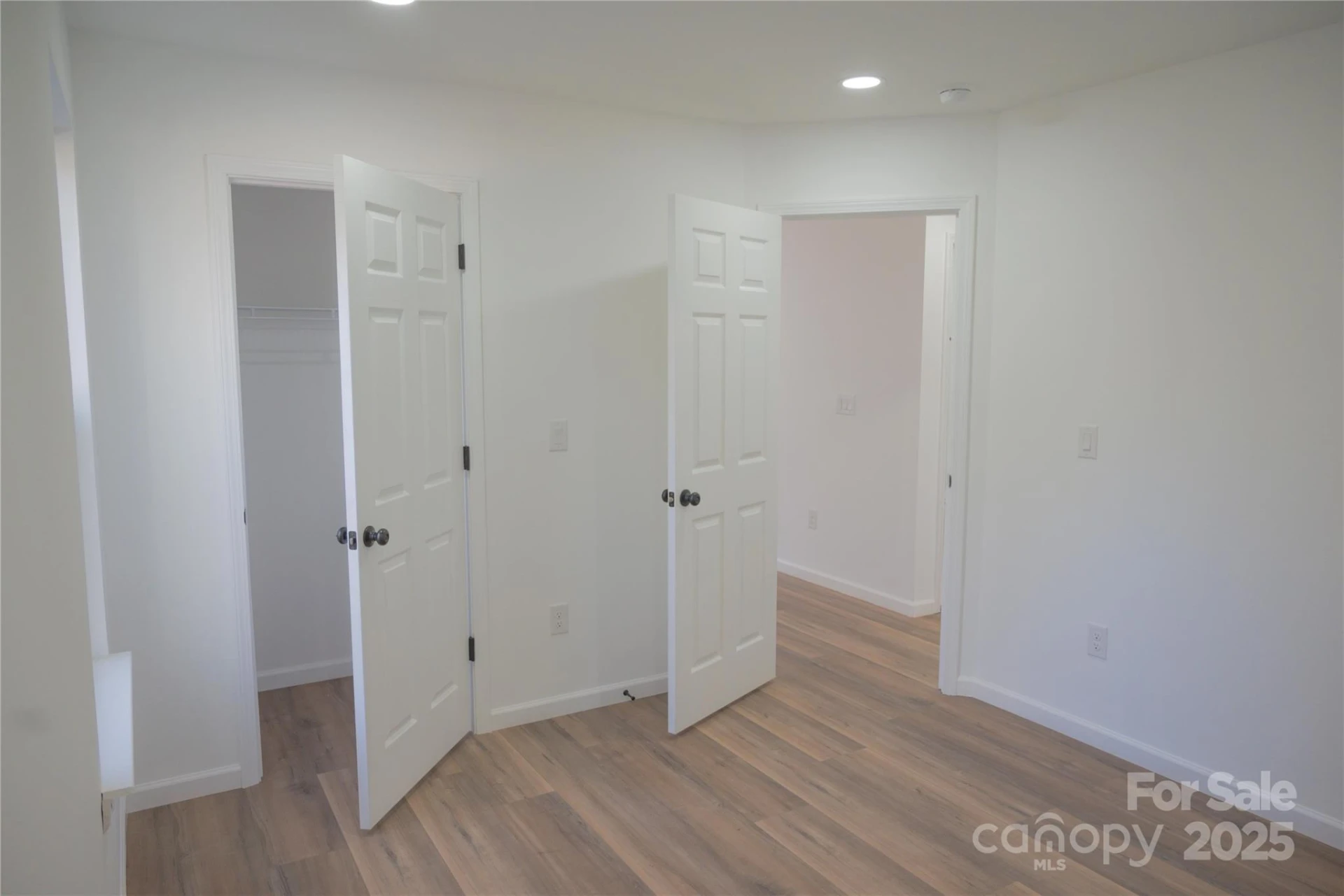 213 Mountain View Street - Photo 17