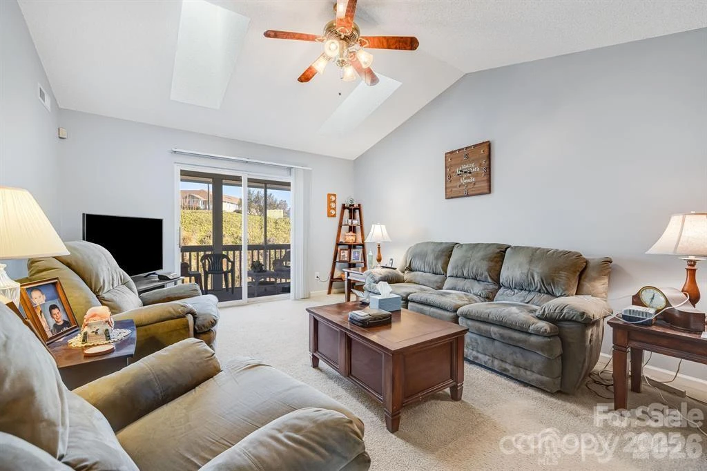 2904 Sagamore Lane - Photo 4
