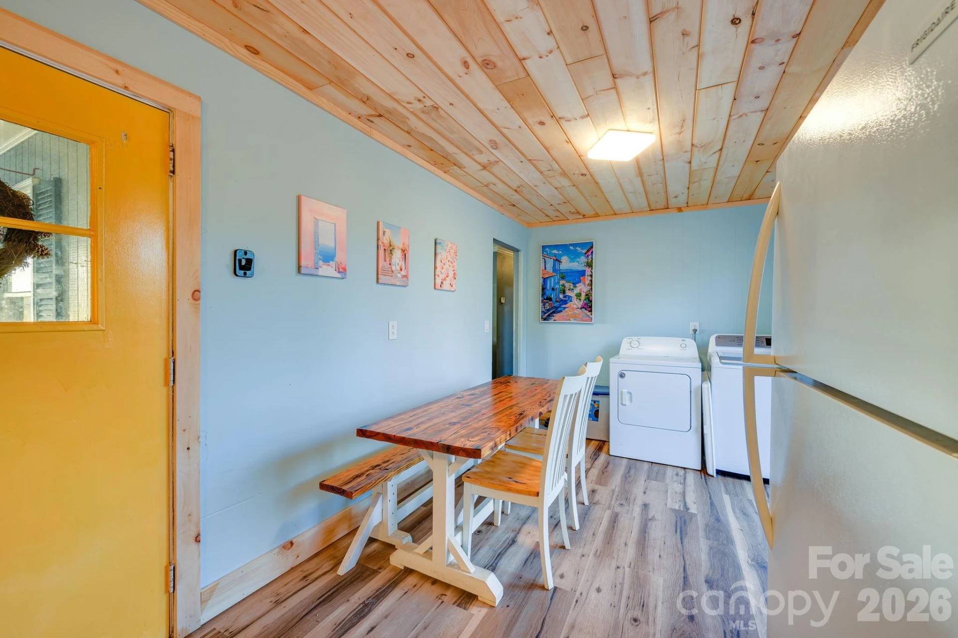 297 Amelia Drive - Photo 5