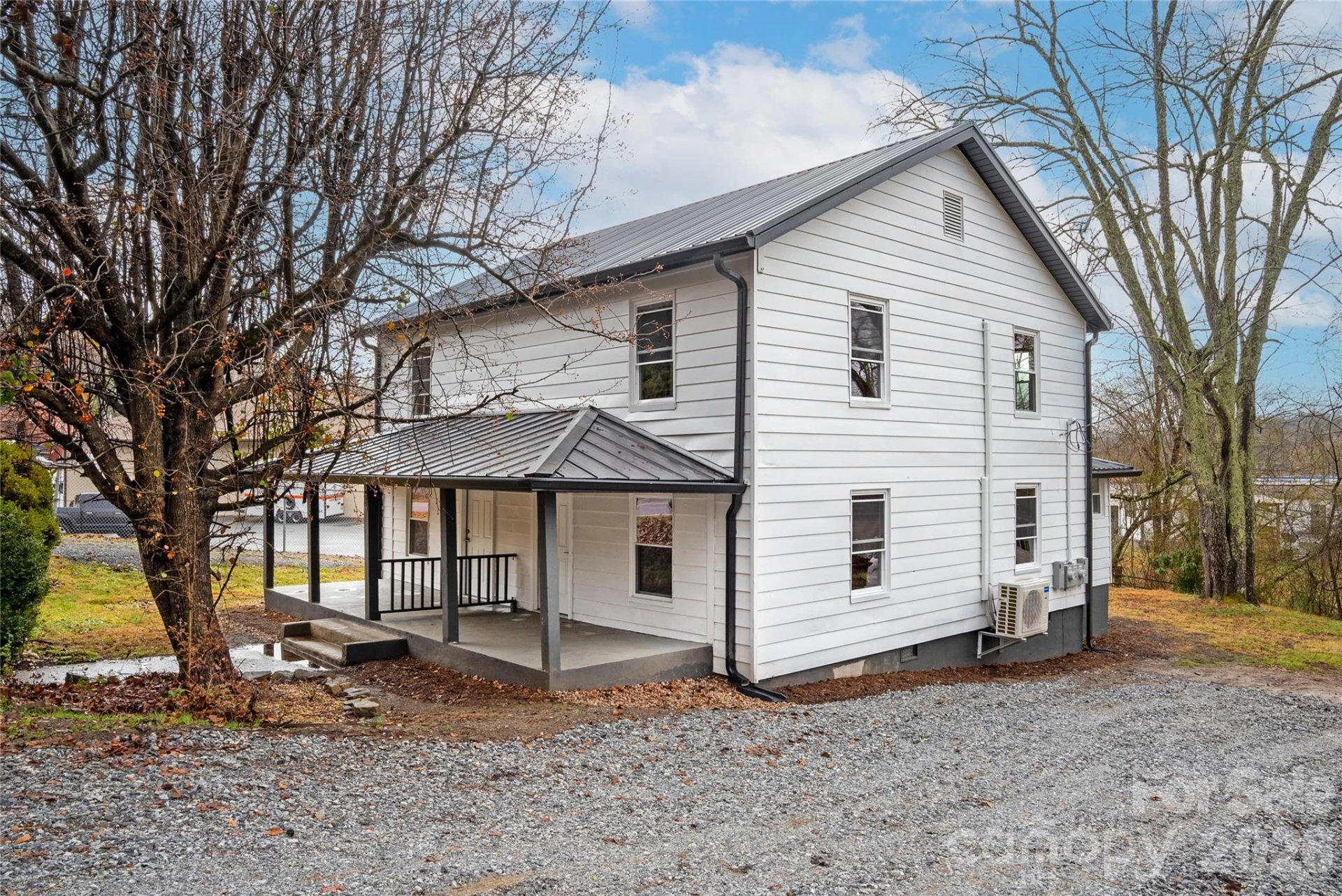 576 Pickens Highway - Photo 2