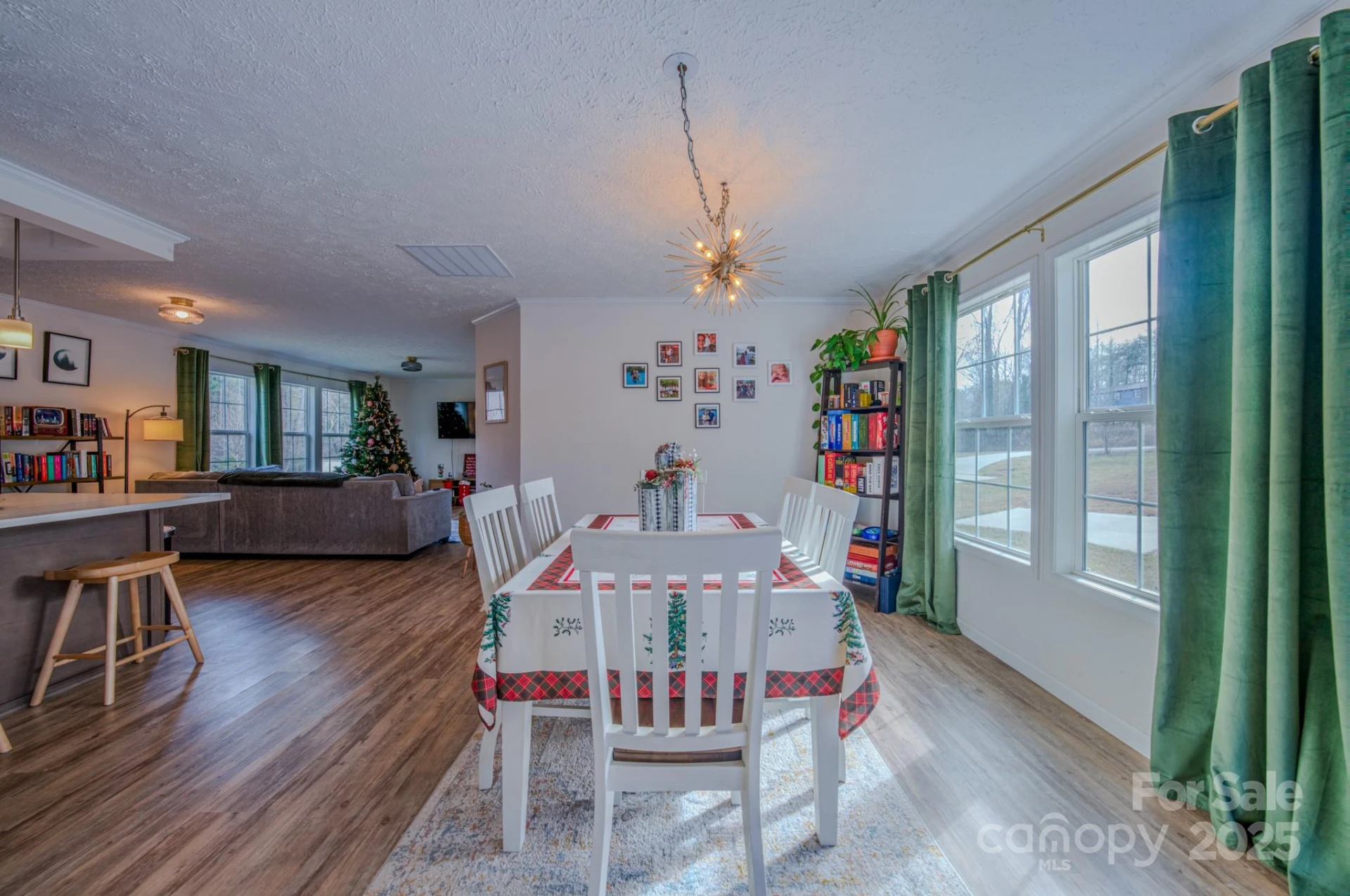 1471 Howard Gap Loop Road - Photo 11