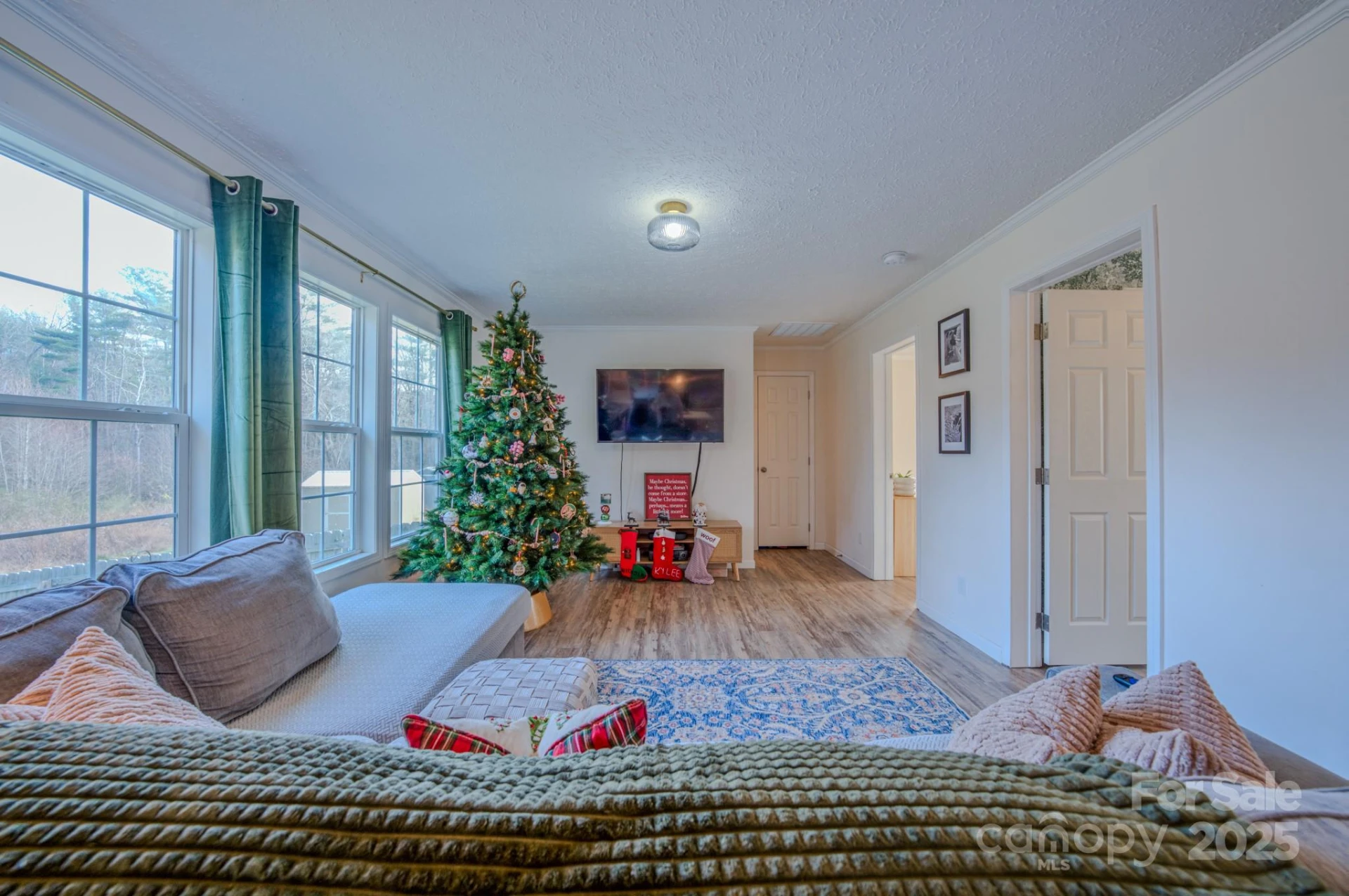 1471 Howard Gap Loop Road - Photo 17