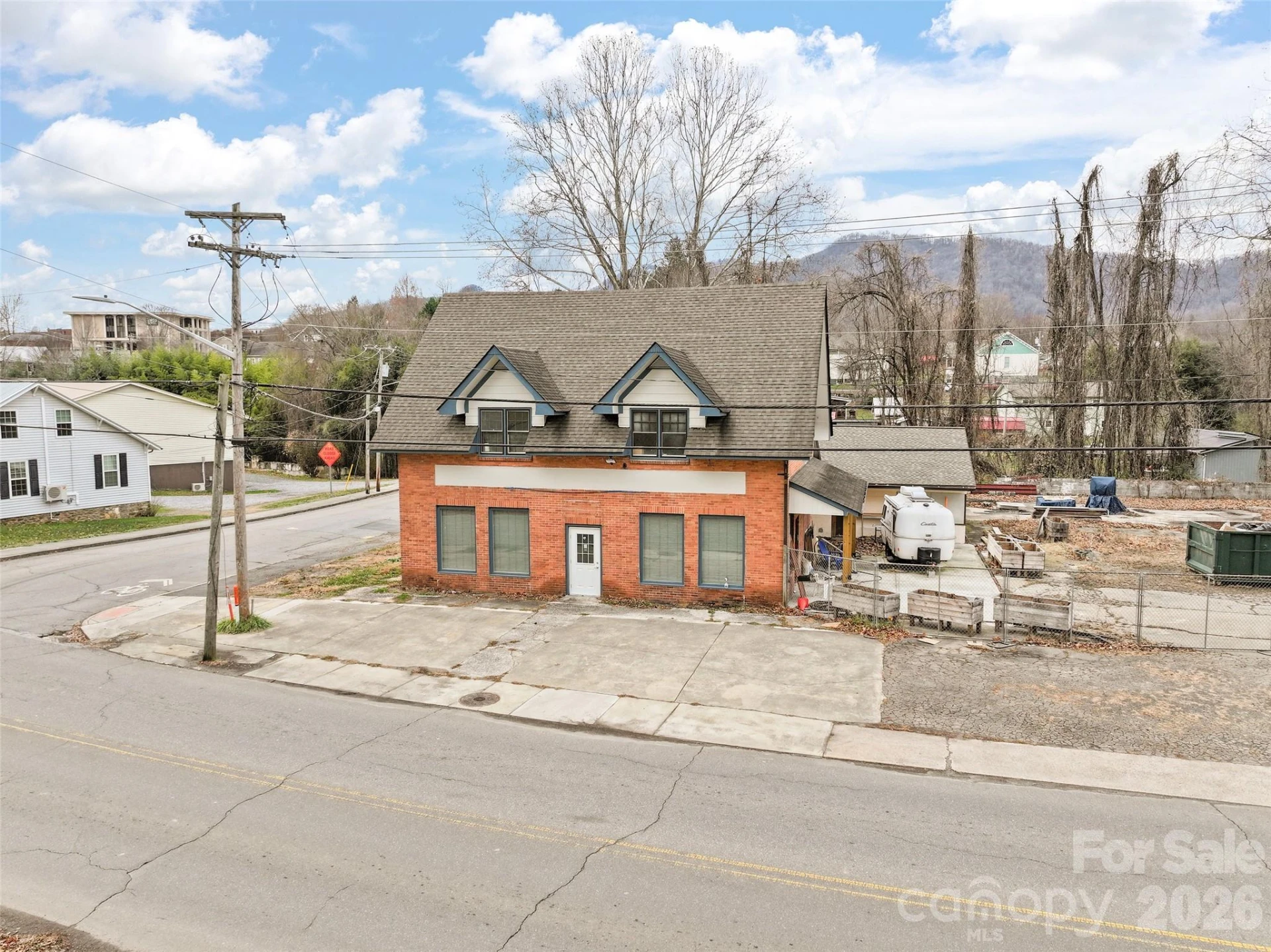 595 N Main Street - Photo 4
