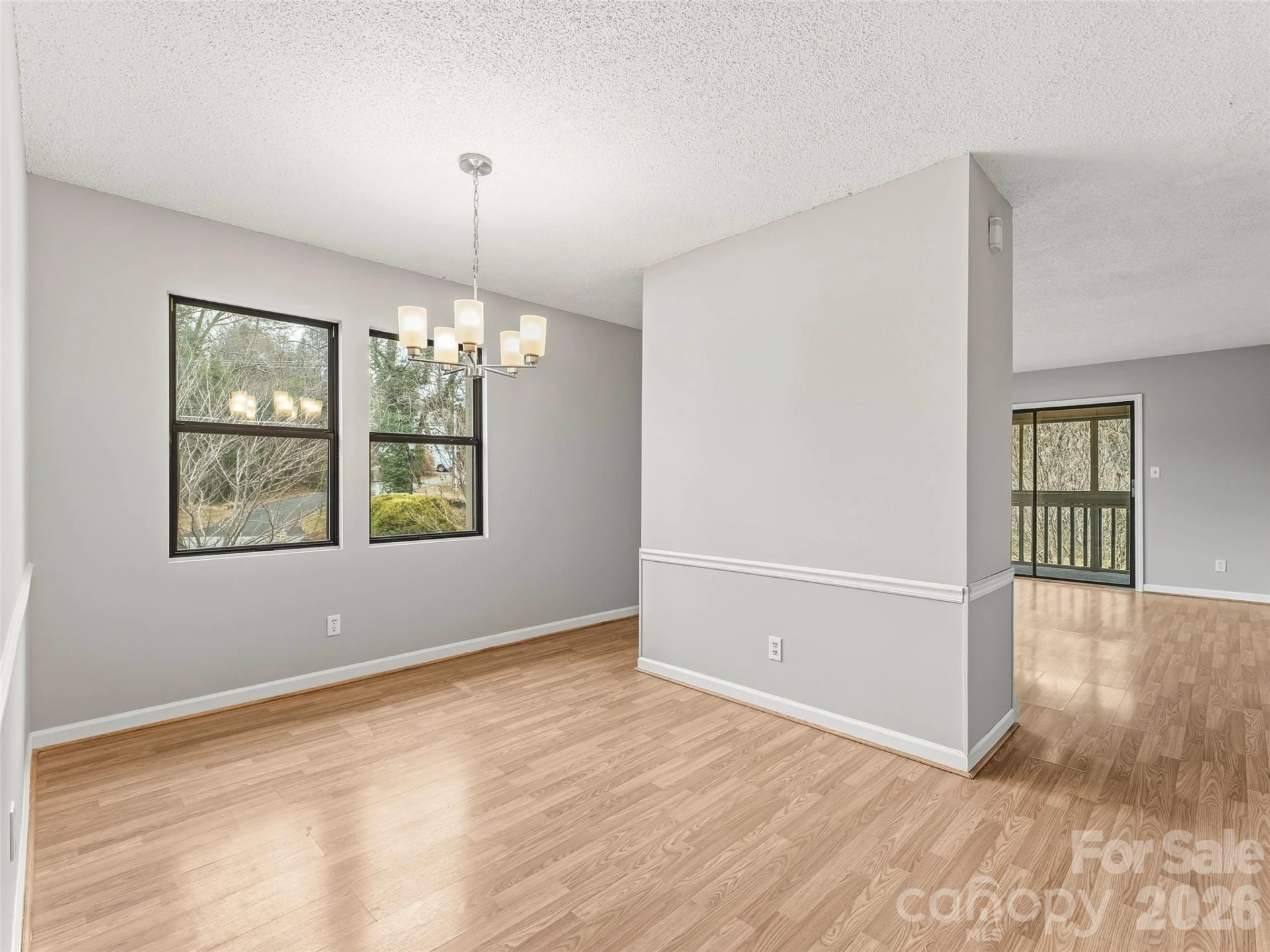 102 Abbey Circle - Photo 5