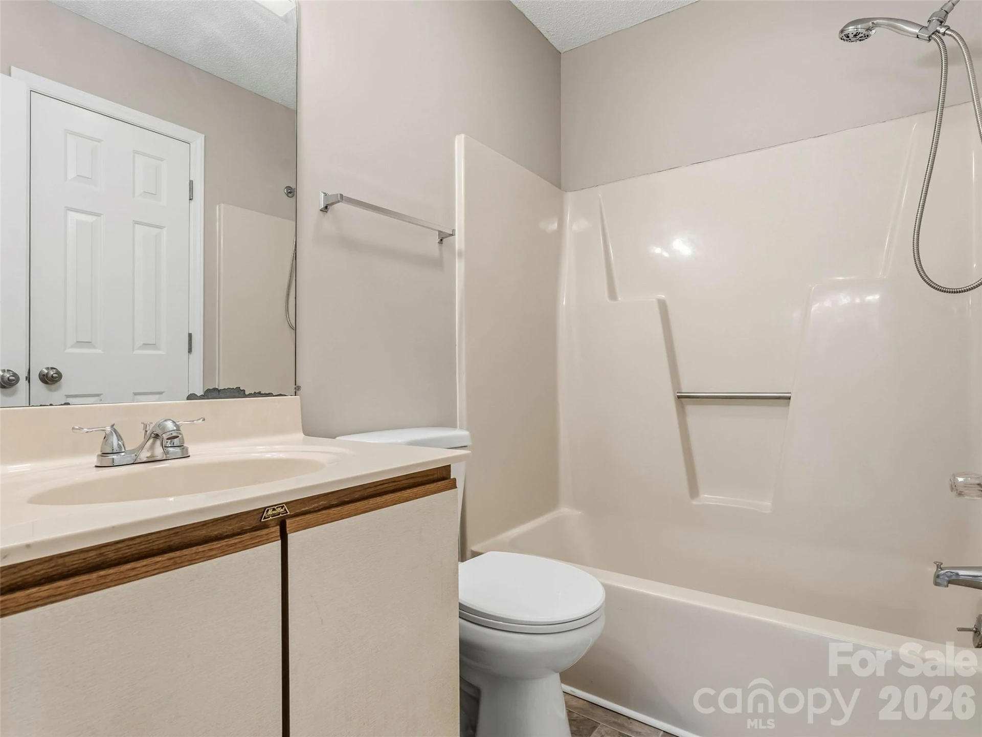 102 Abbey Circle - Photo 15