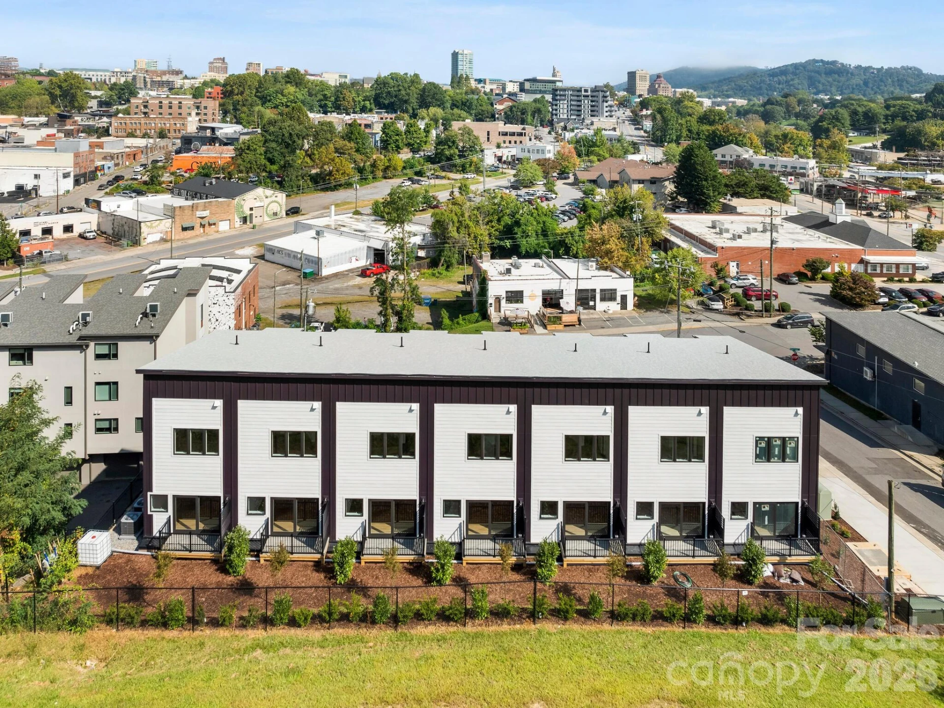 3 Lee Garden Lane #104 - Photo 32