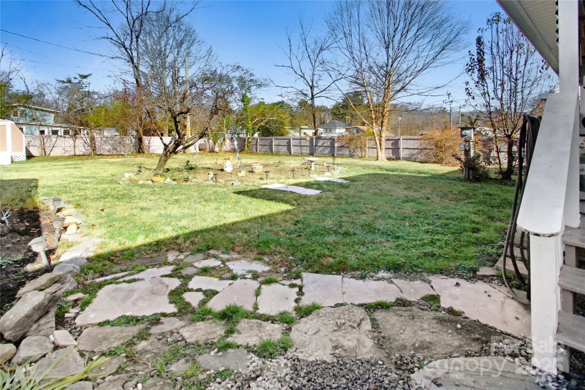 110 Pinellas Street - Photo 32