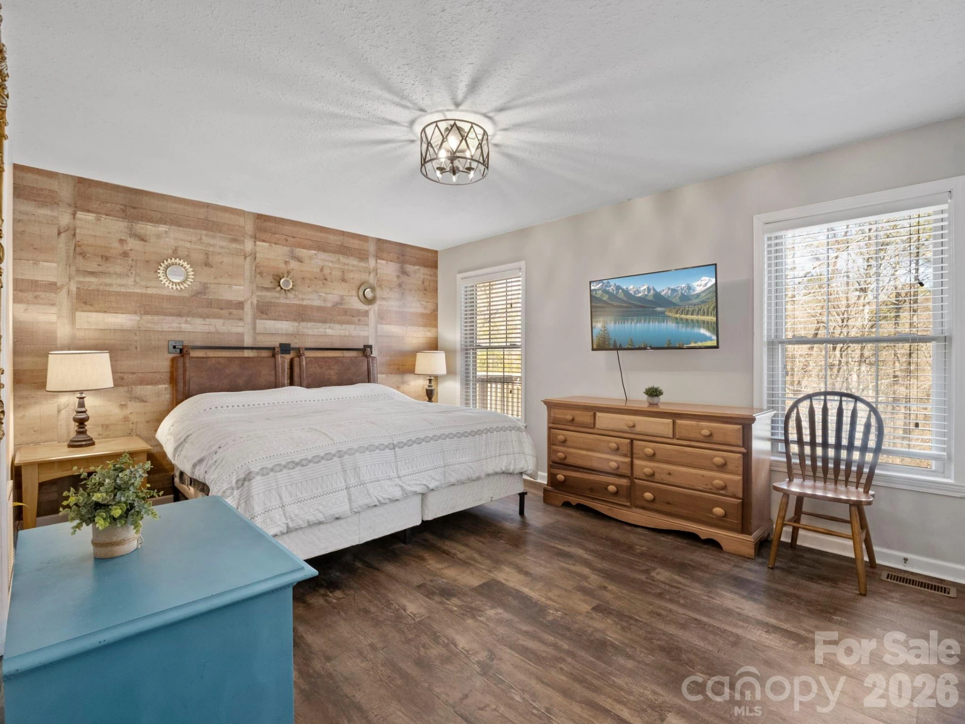 137 Weaver Court - Photo 14