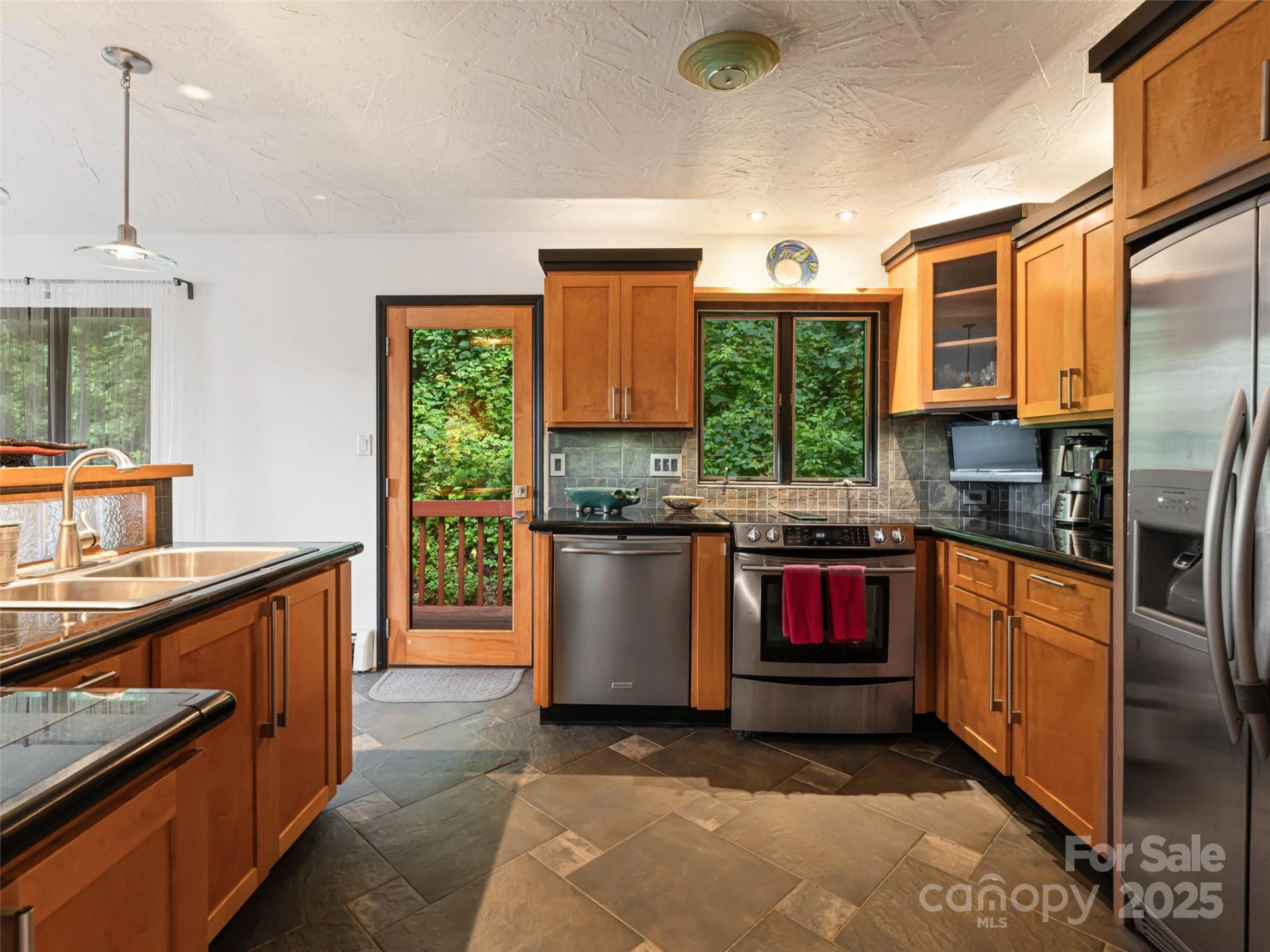 193 Rhododendron Drive - Photo 19