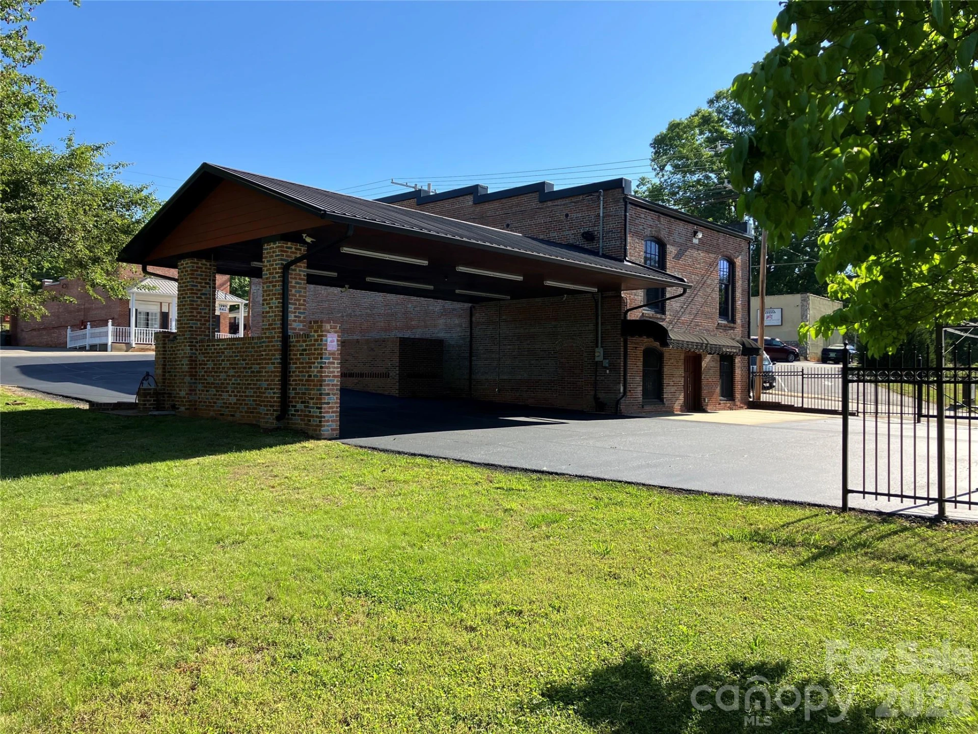 157 N Main Street - Photo 6