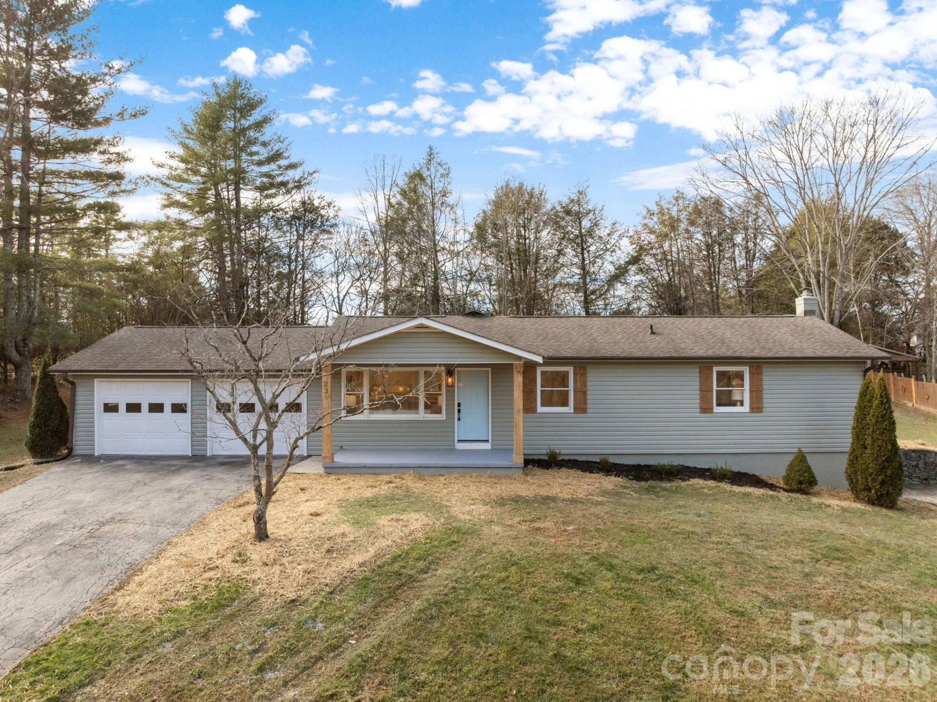 23 Coronet Lane - Photo 2