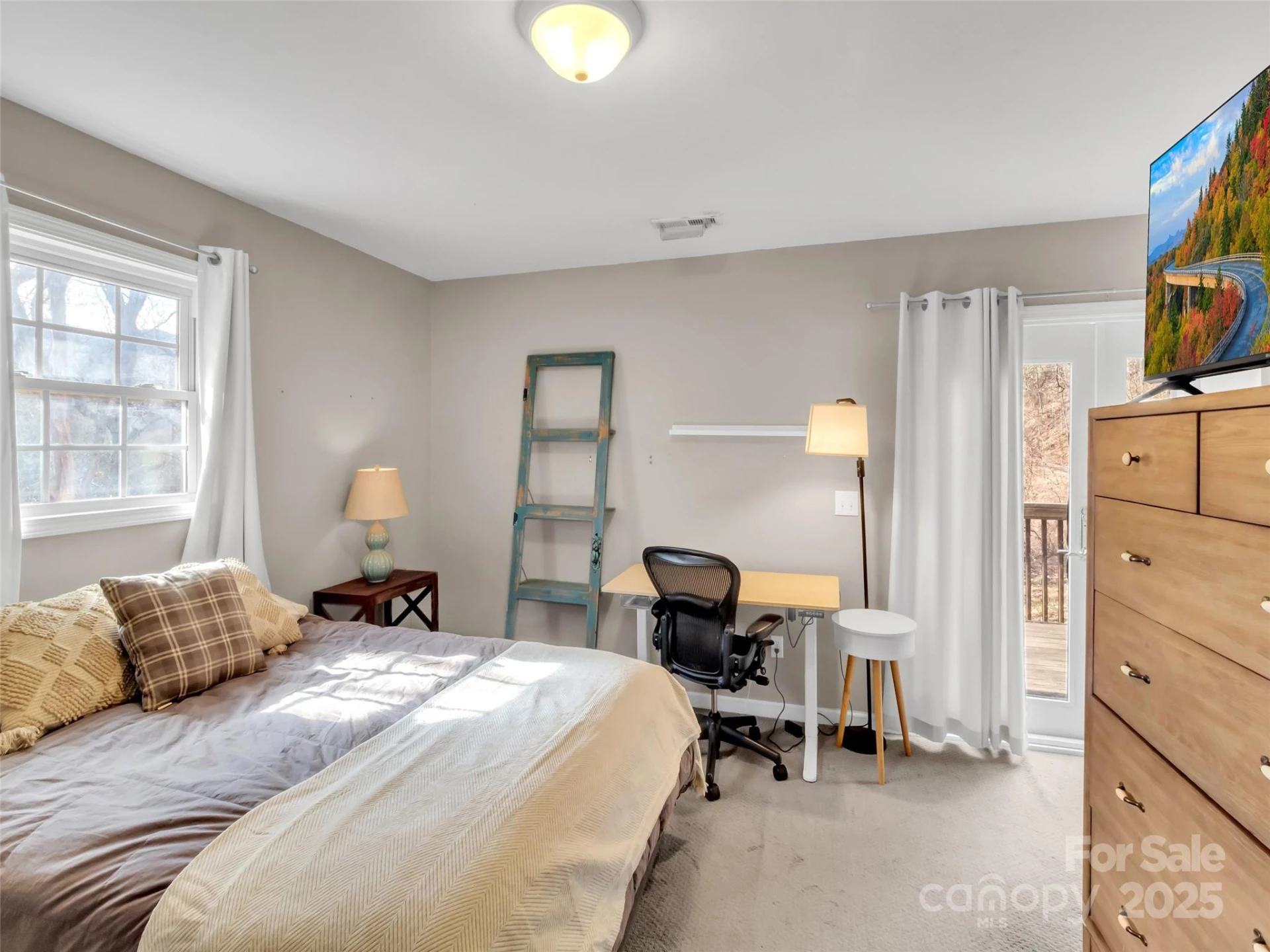 719 Pinewood Drive - Photo 13