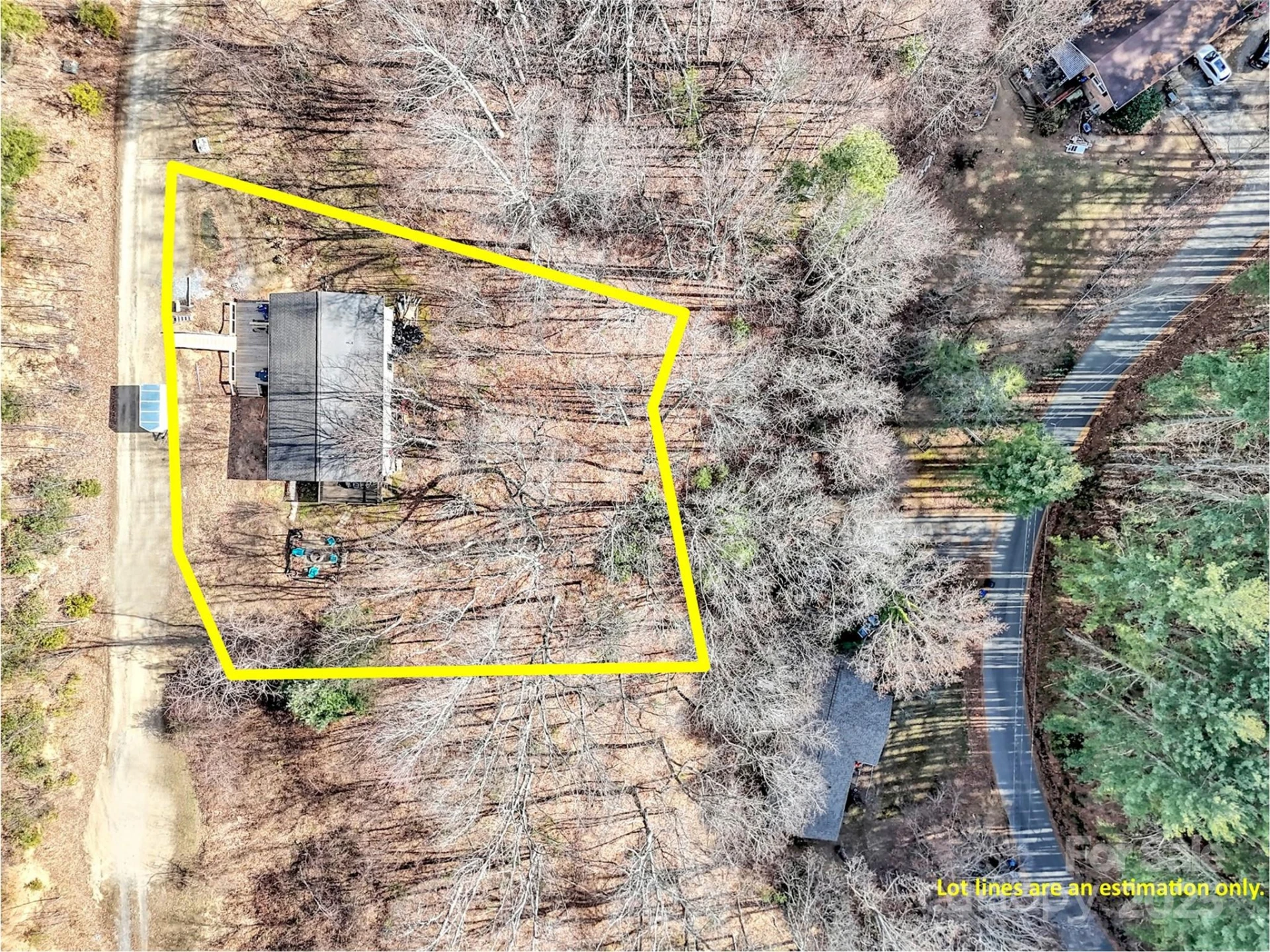 719 Pinewood Drive - Photo 4
