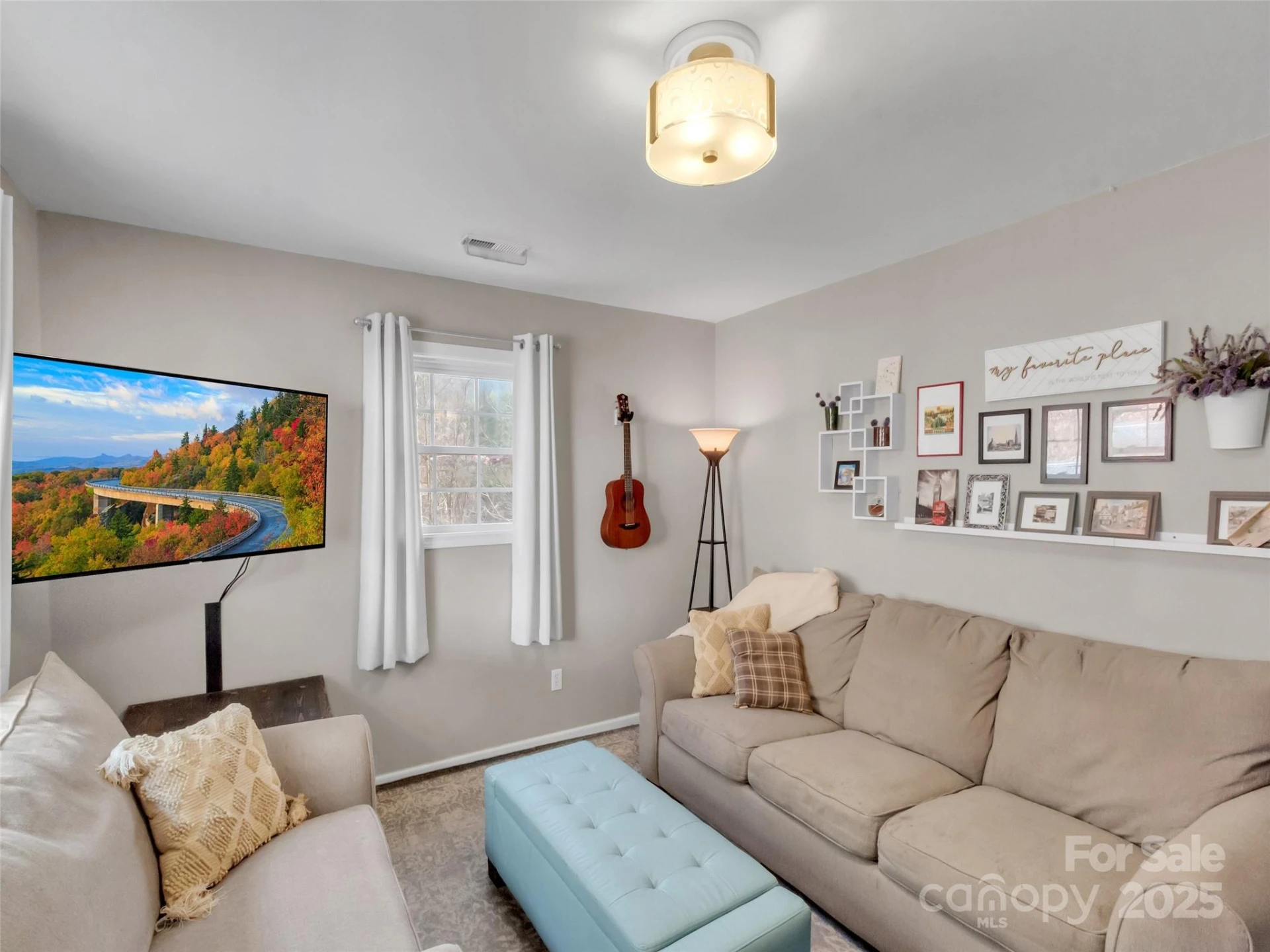 719 Pinewood Drive - Photo 5