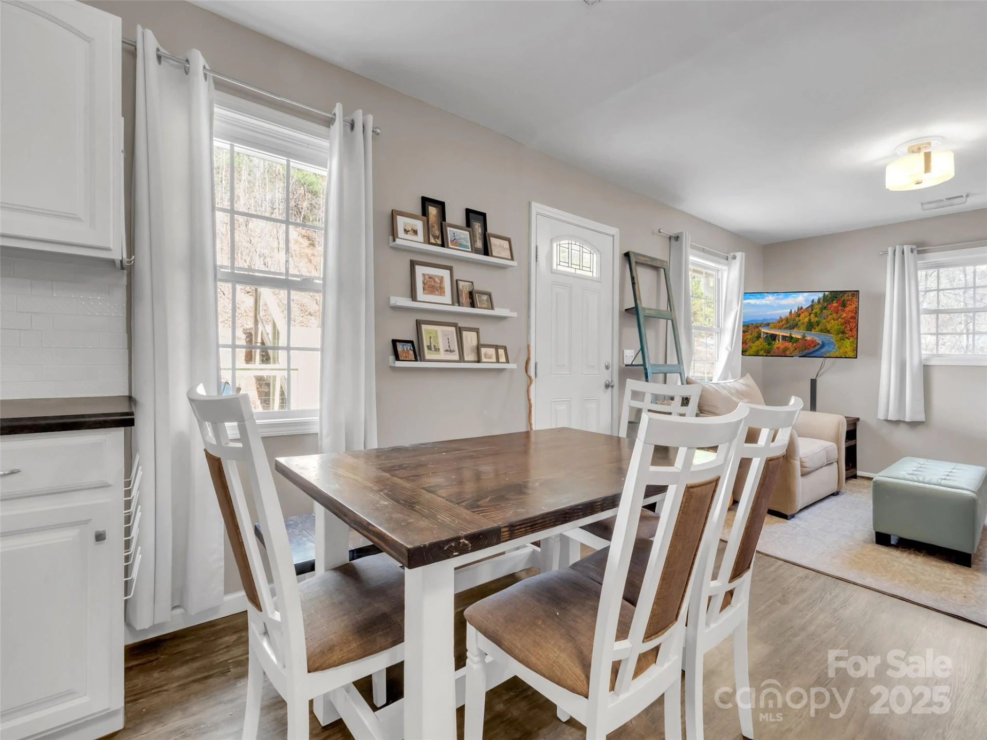 719 Pinewood Drive - Photo 6
