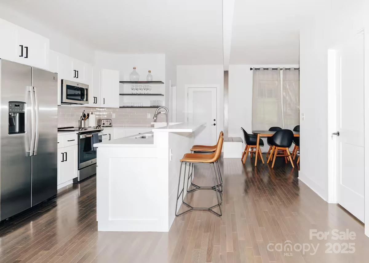 1057 Riverside Drive - Photo 14