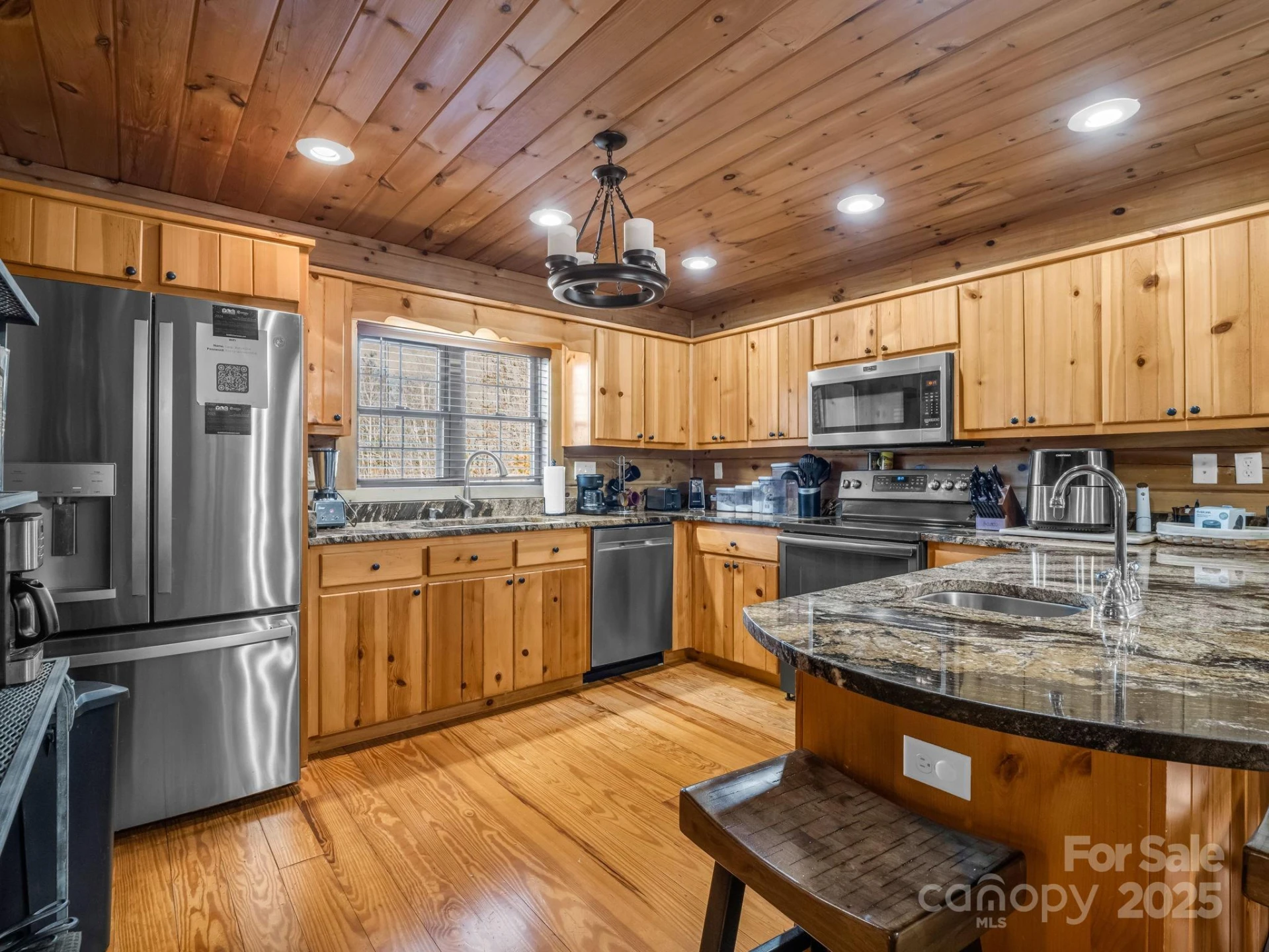 526 River Road - Photo 14