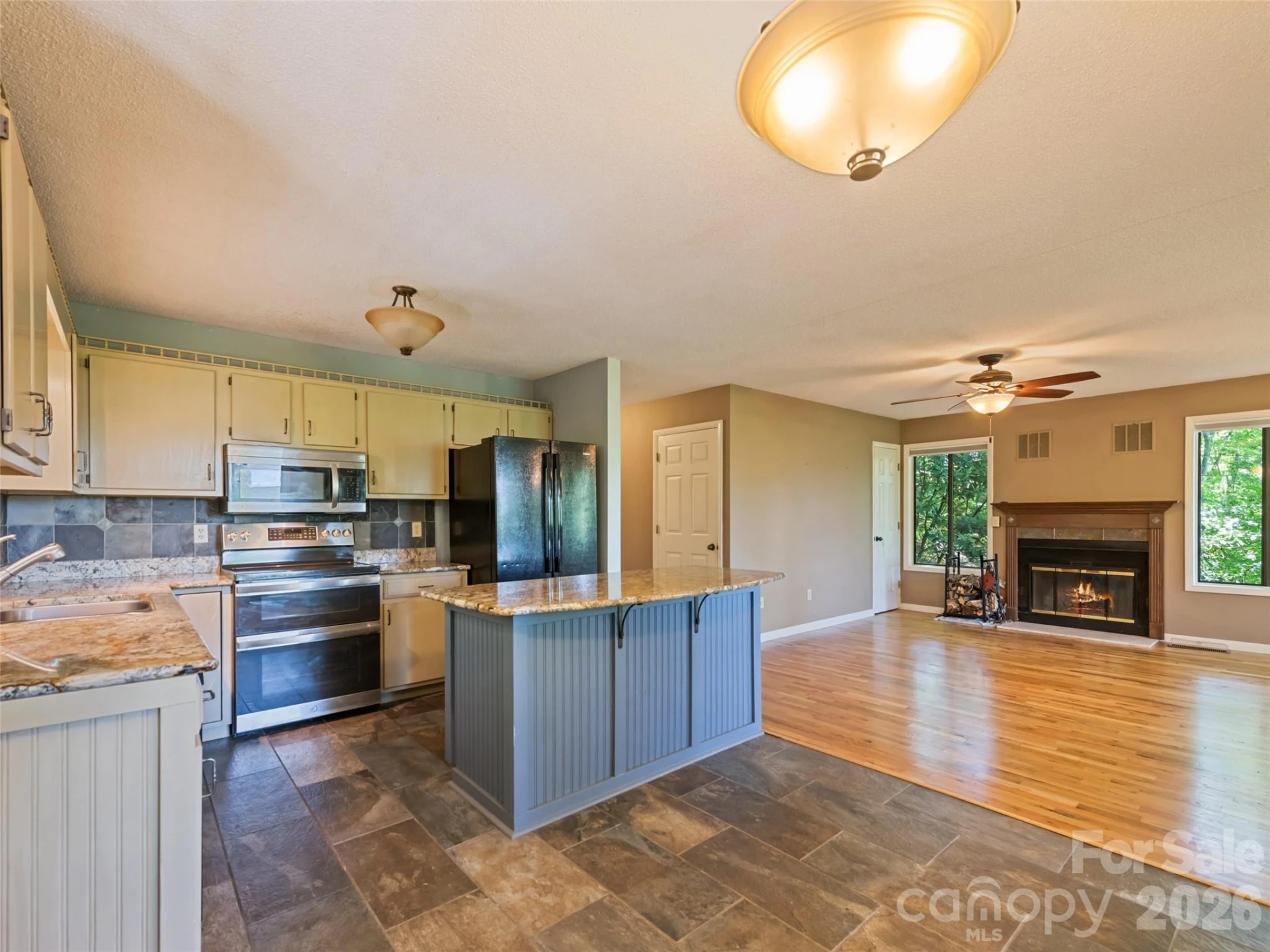 1392 Mount Chalet Road - Photo 20
