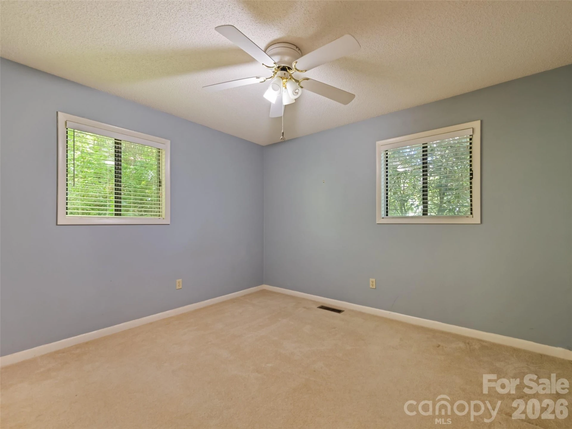 1392 Mount Chalet Road - Photo 24