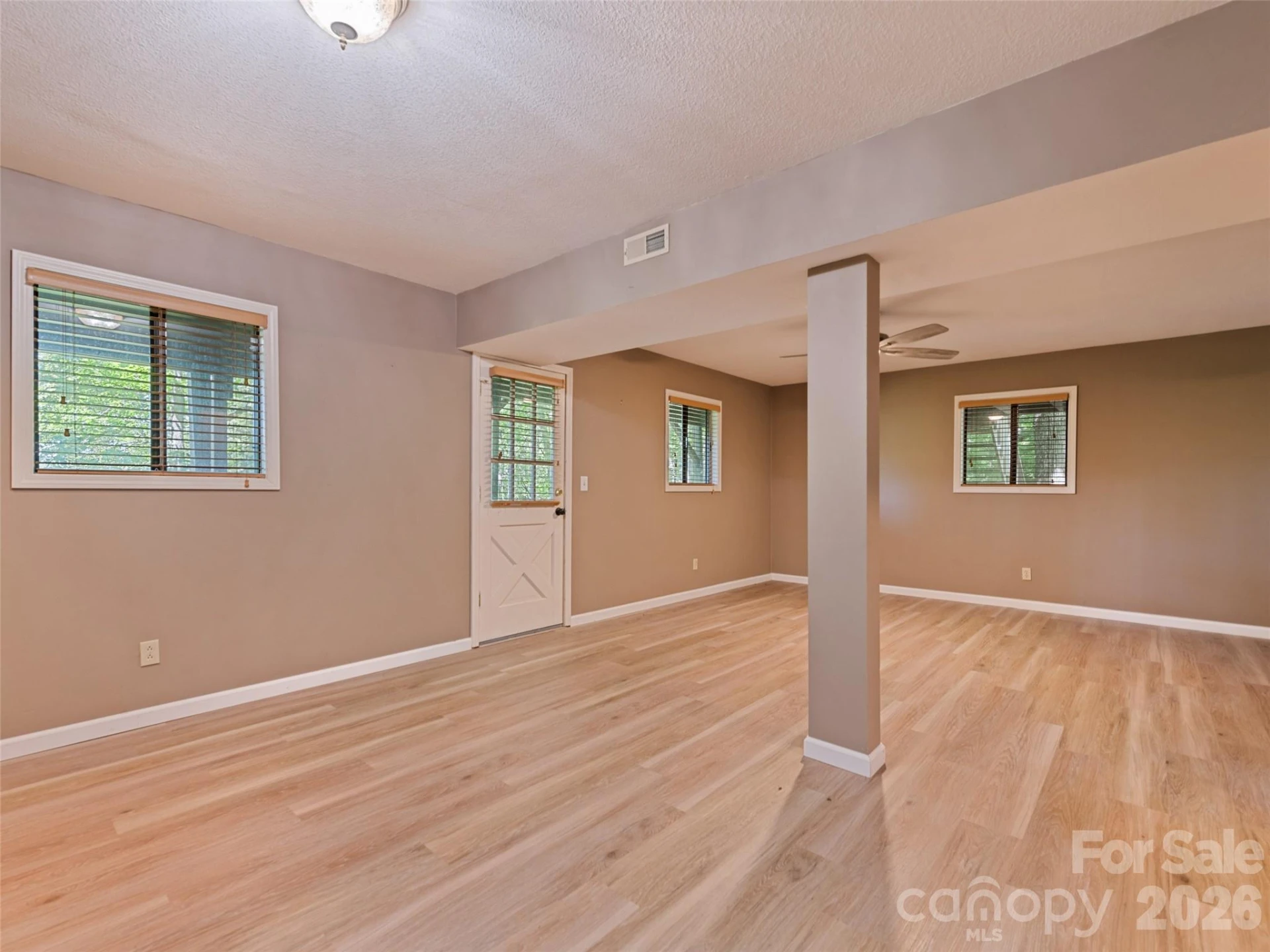 1392 Mount Chalet Road - Photo 30