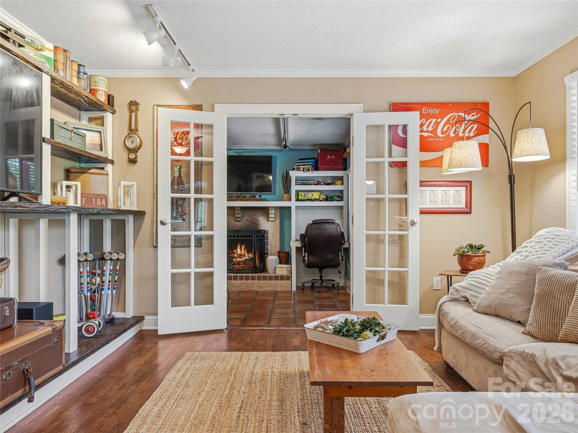 416 S Cherokee Avenue - Photo 10