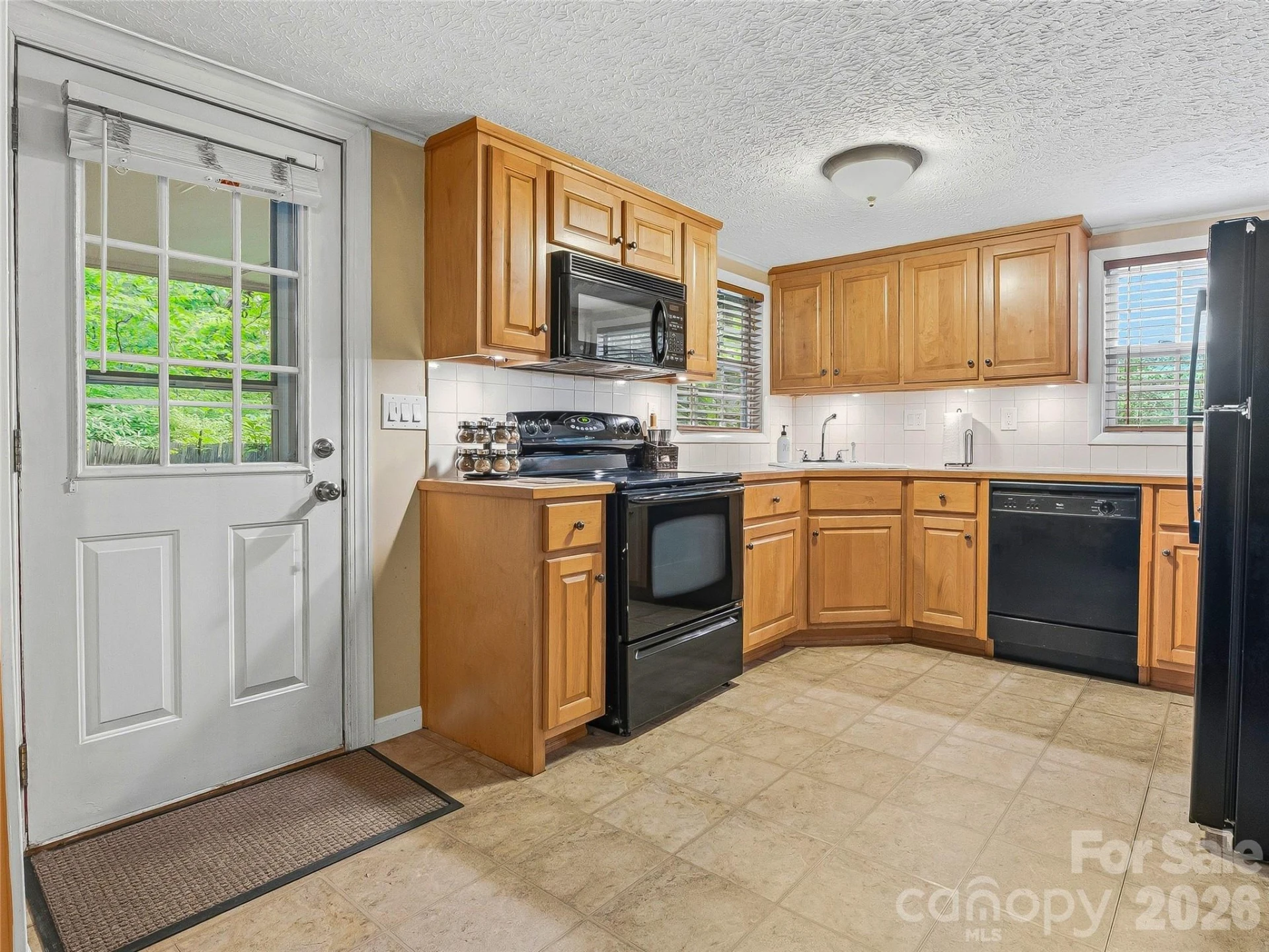 416 S Cherokee Avenue - Photo 26