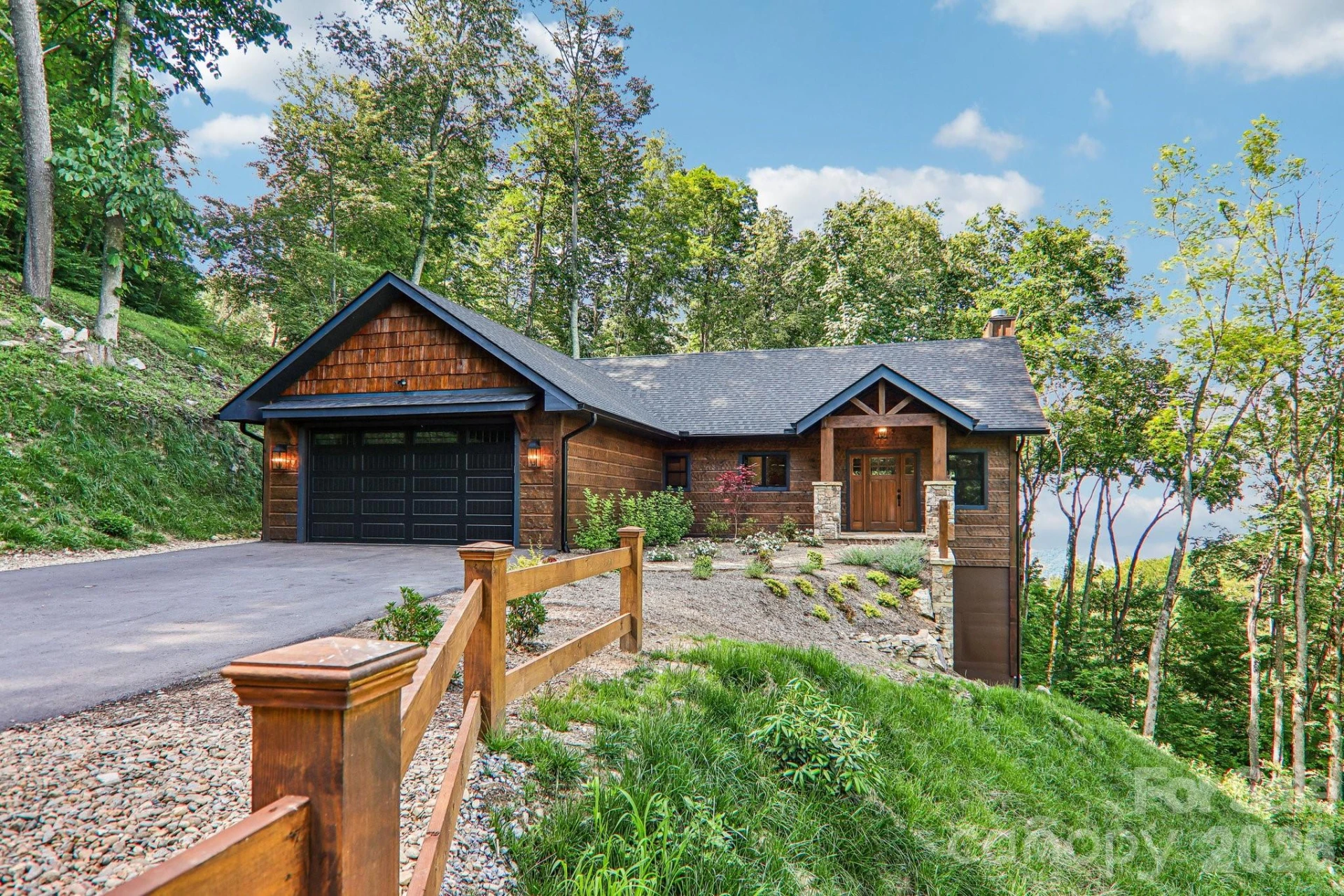 102 Iga Trail - Photo 2
