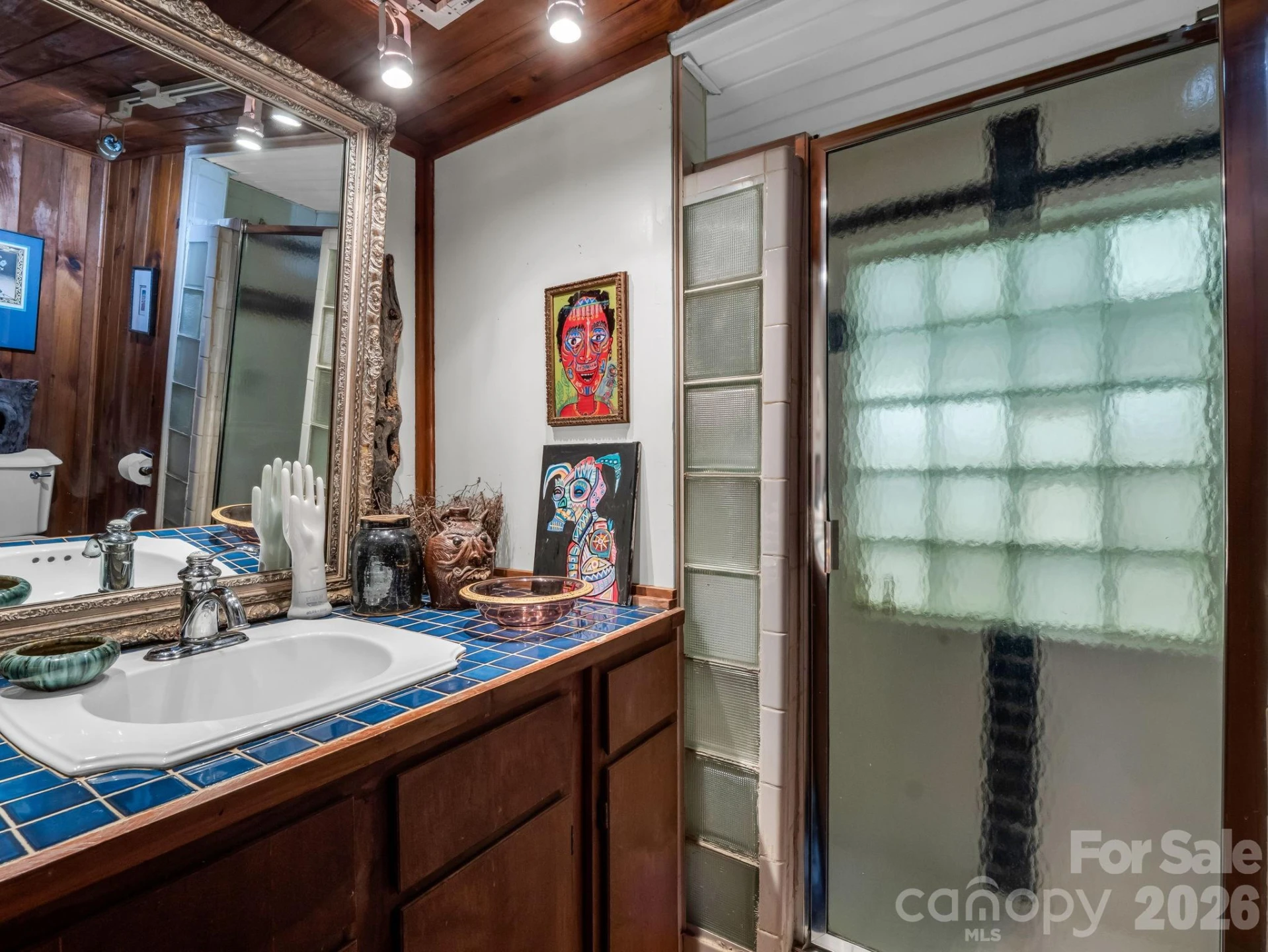 712 Main Street - Photo 32