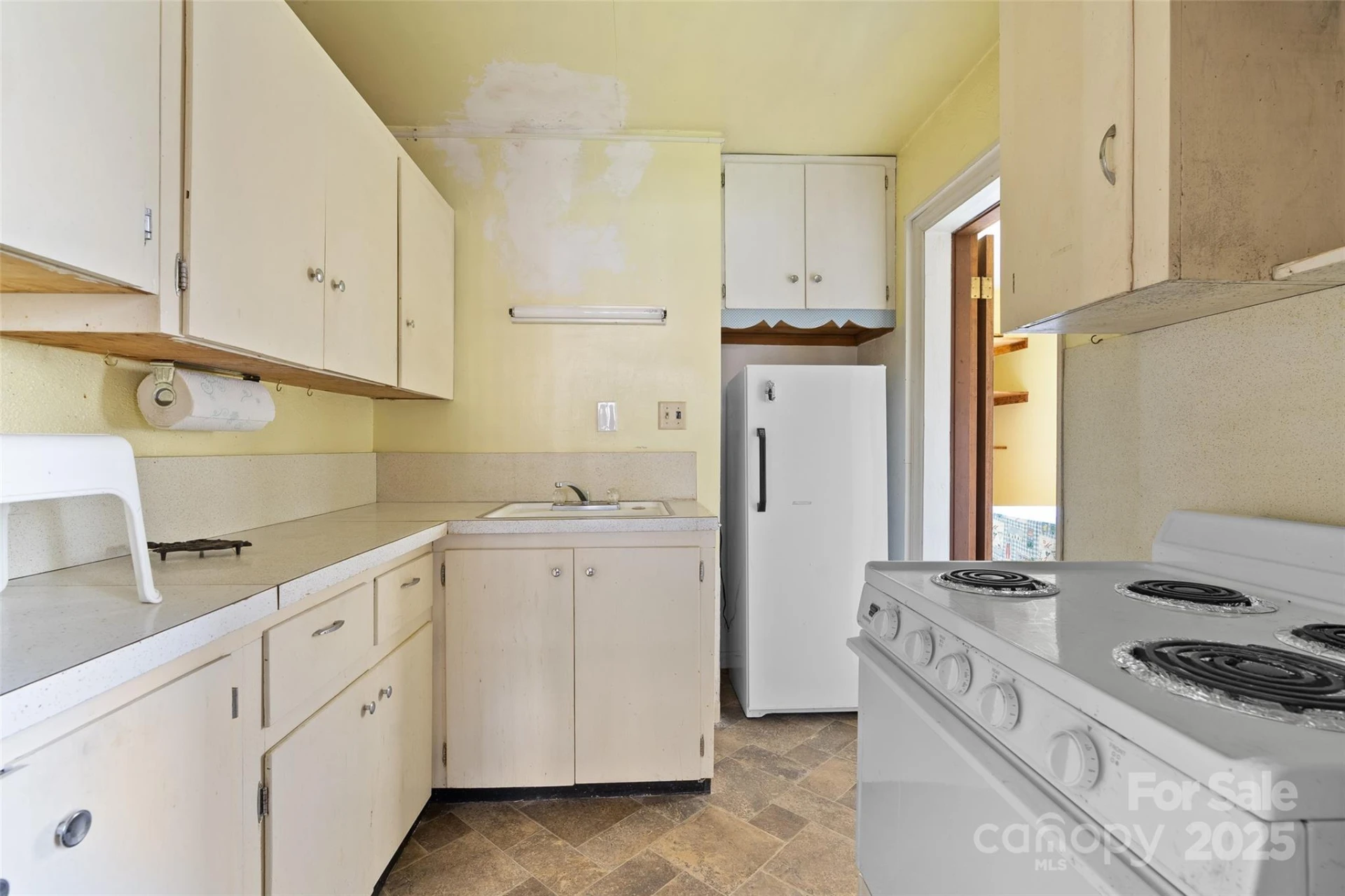 20826 Great Smoky Mountain Expressway - Photo 22