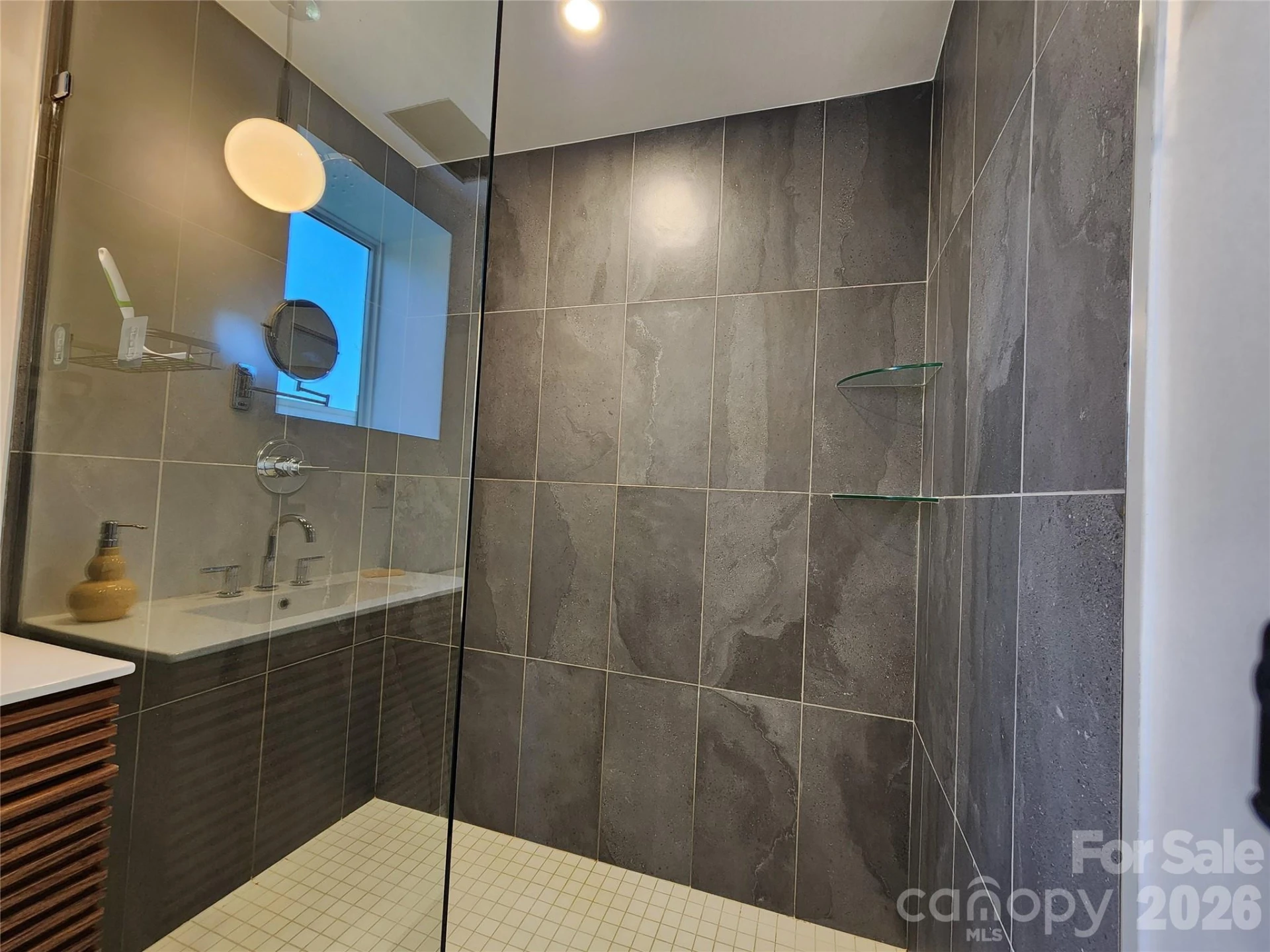 113 Hillside Street - Photo 37
