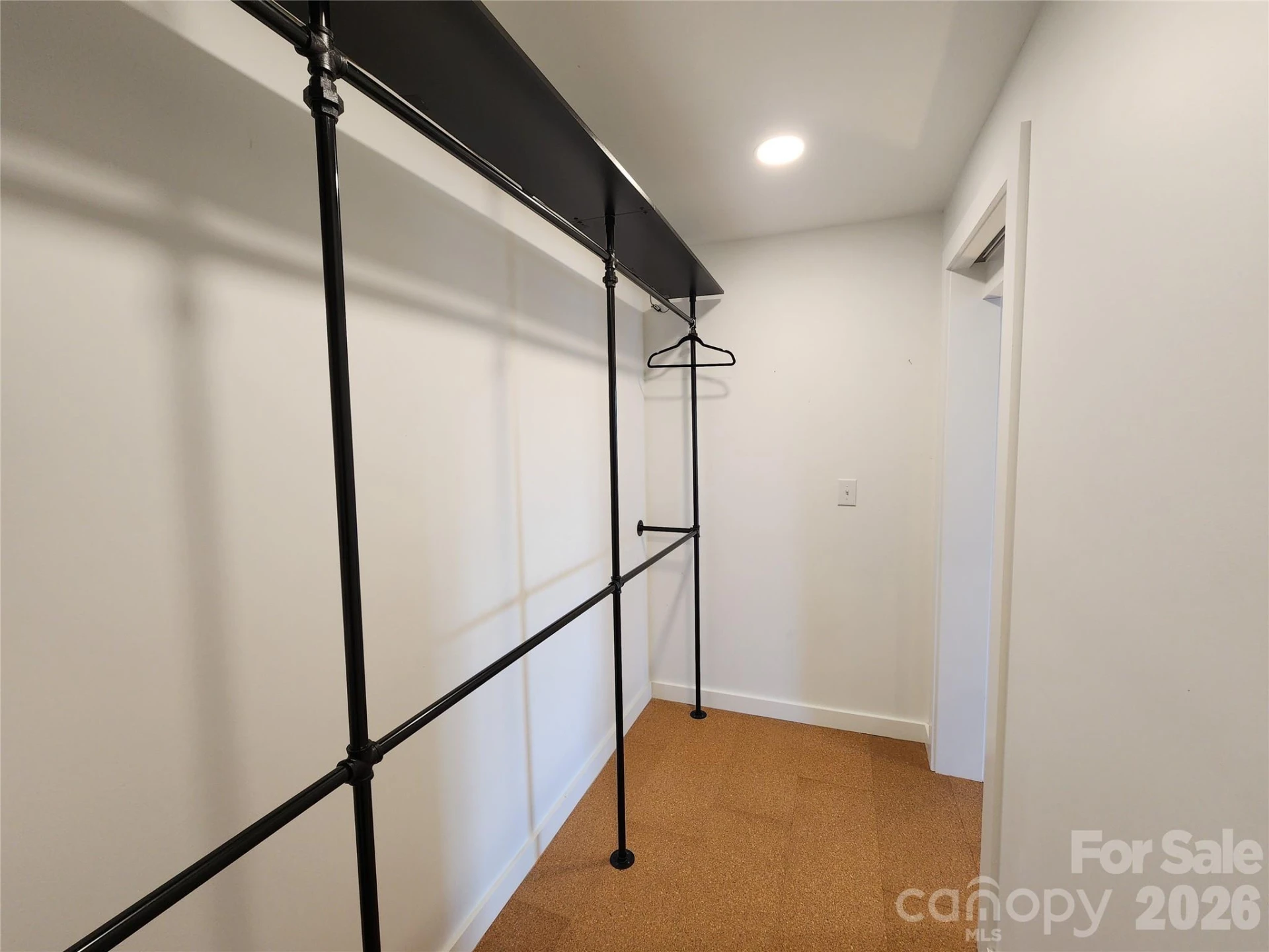 113 Hillside Street - Photo 39