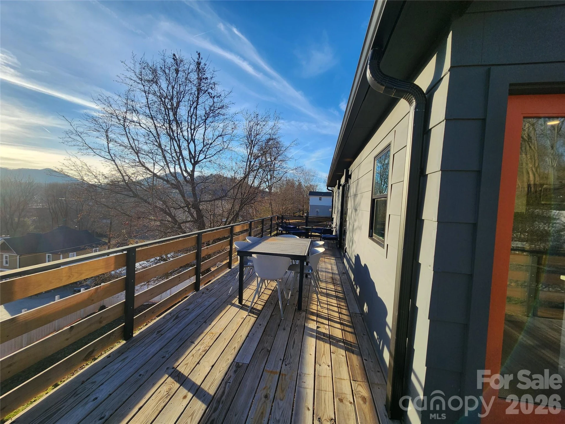 113 Hillside Street - Photo 5