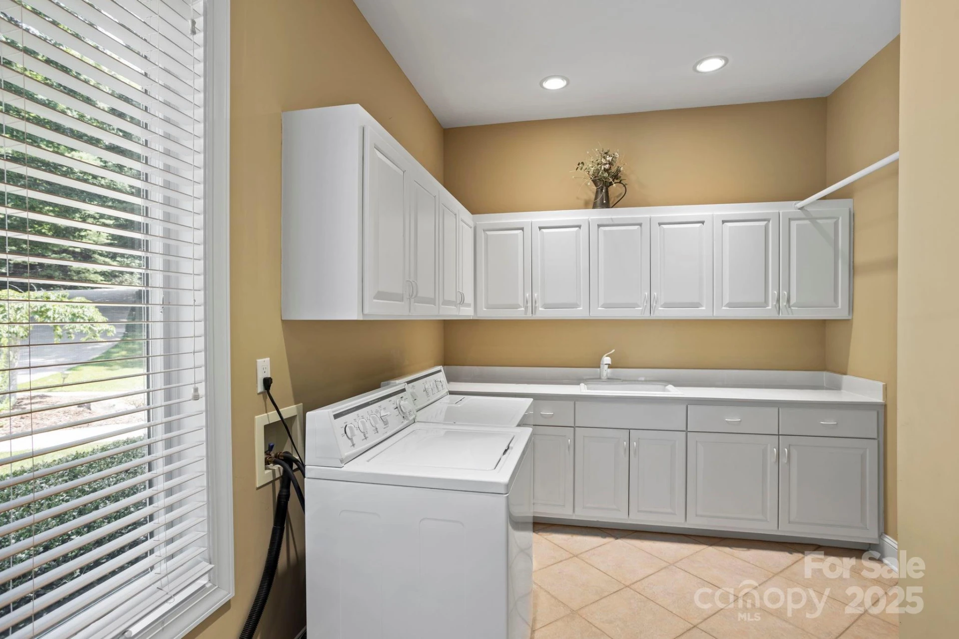 101 Beckwood Court - Photo 20