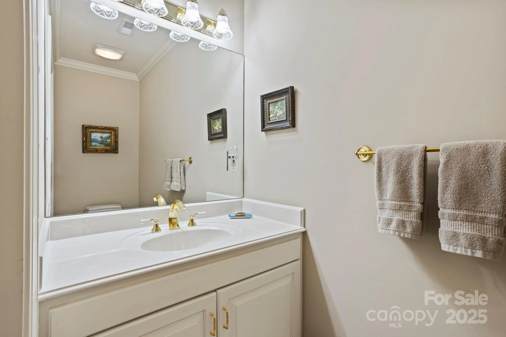 101 Beckwood Court - Photo 32