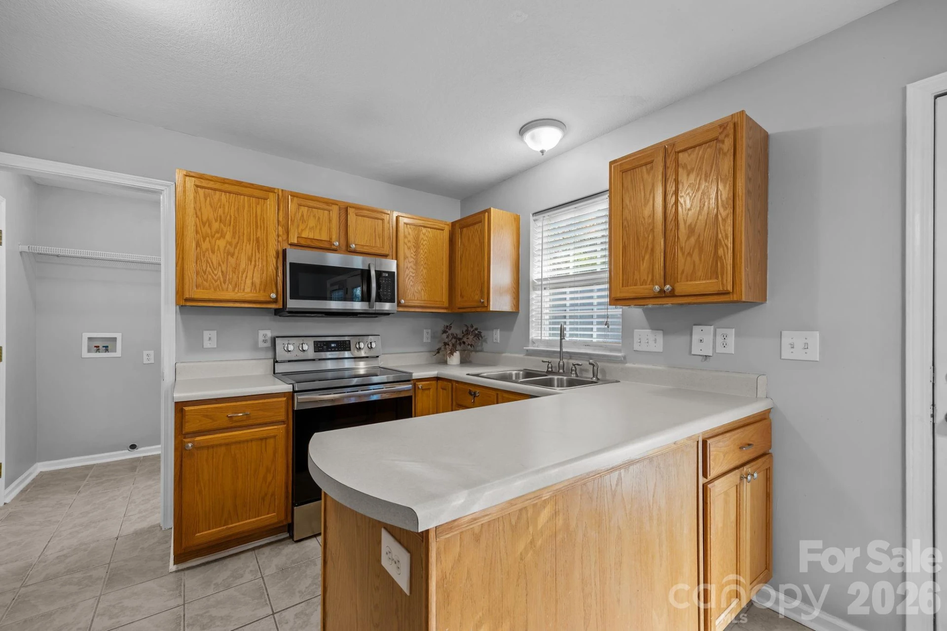 165 Wiltshire Circle - Photo 12