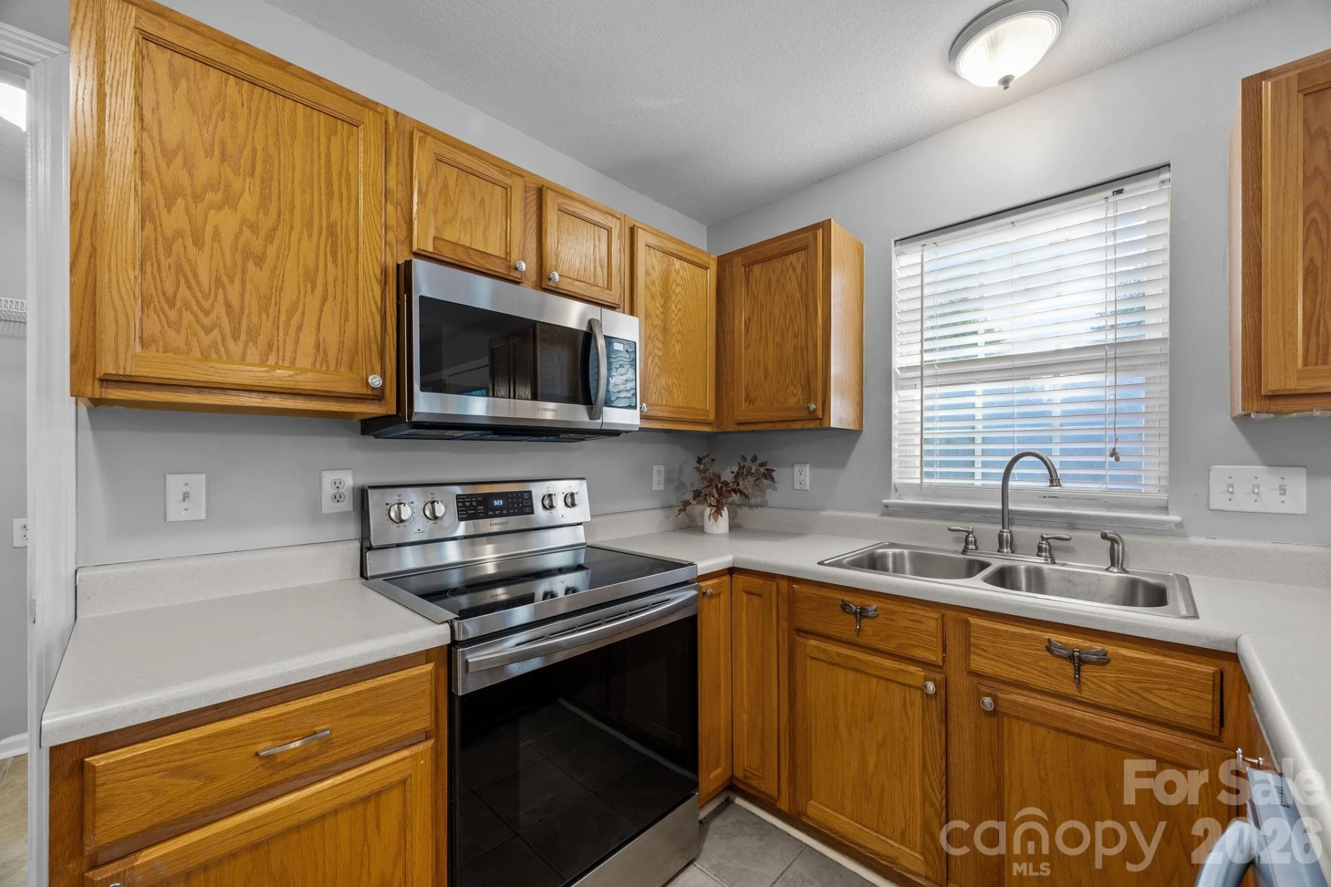 165 Wiltshire Circle - Photo 16