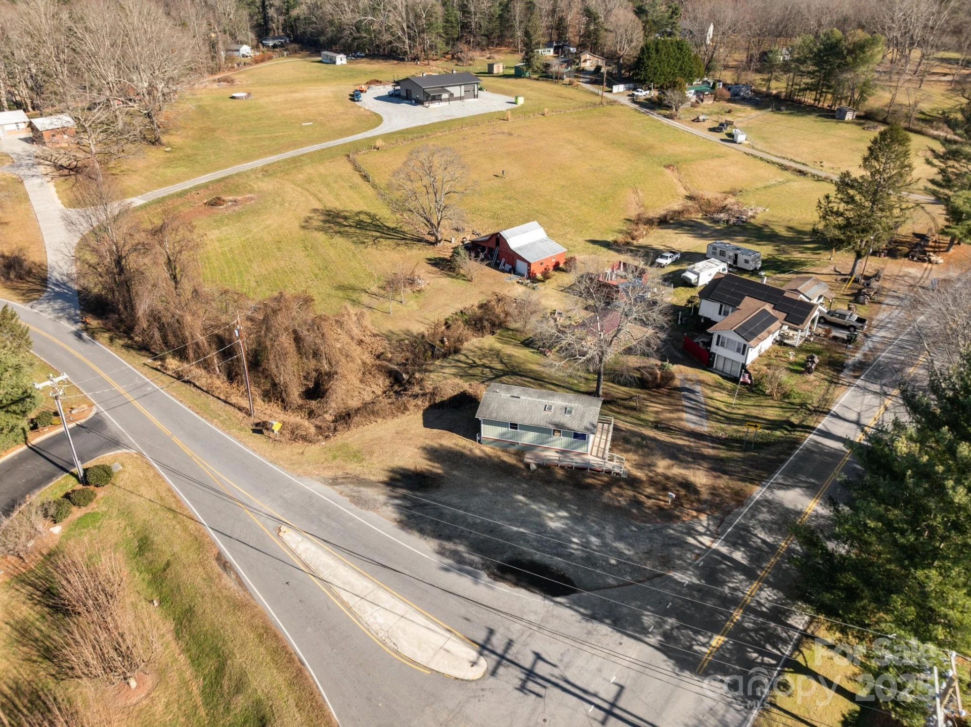 701 Dana Road - Photo 14