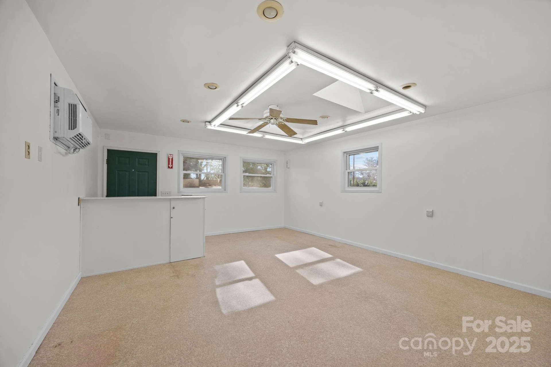 701 Dana Road - Photo 18