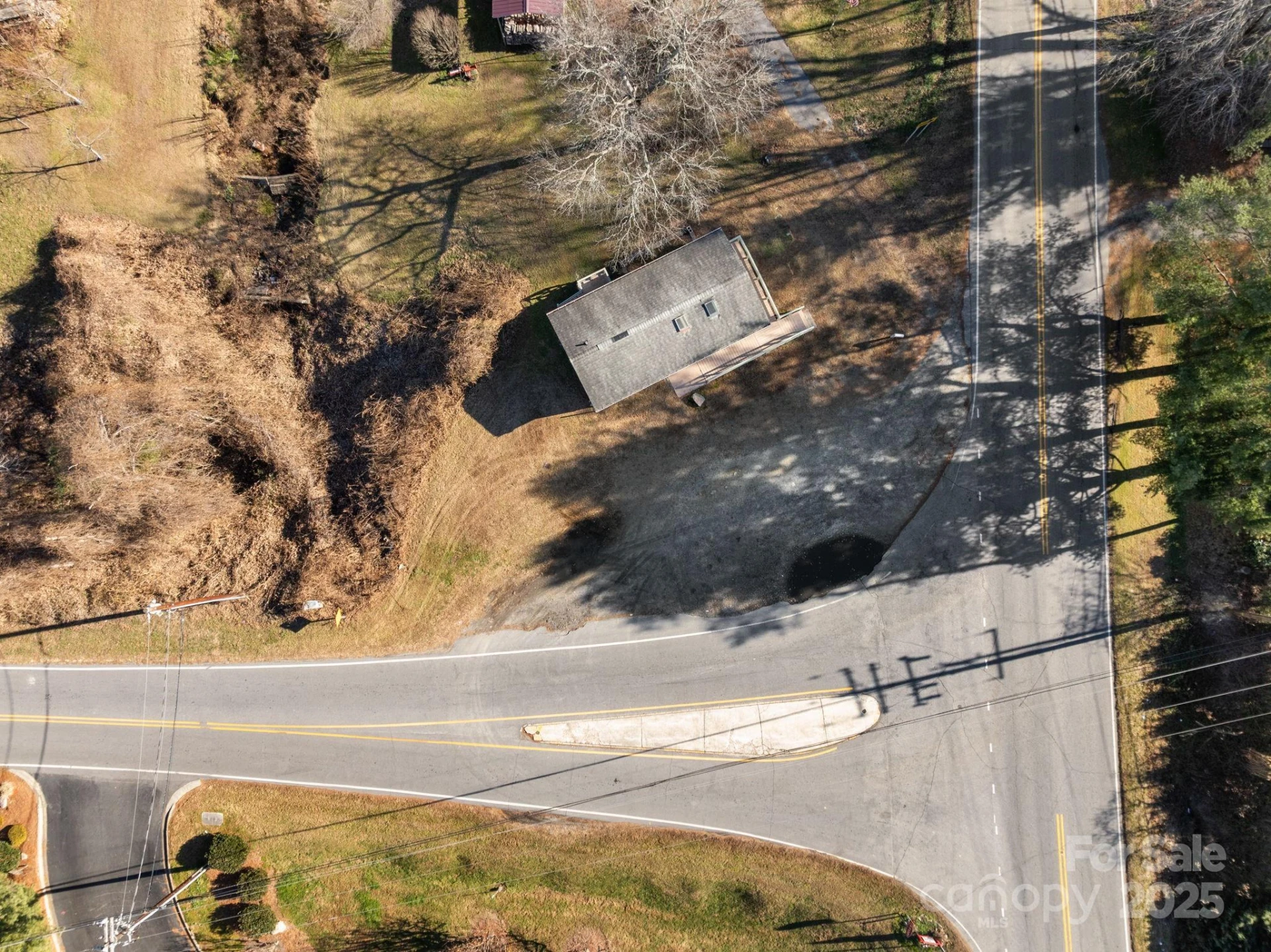701 Dana Road - Photo 9