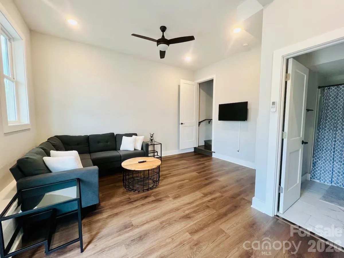 1061 and 1063 Riverside Drive - Photo 17