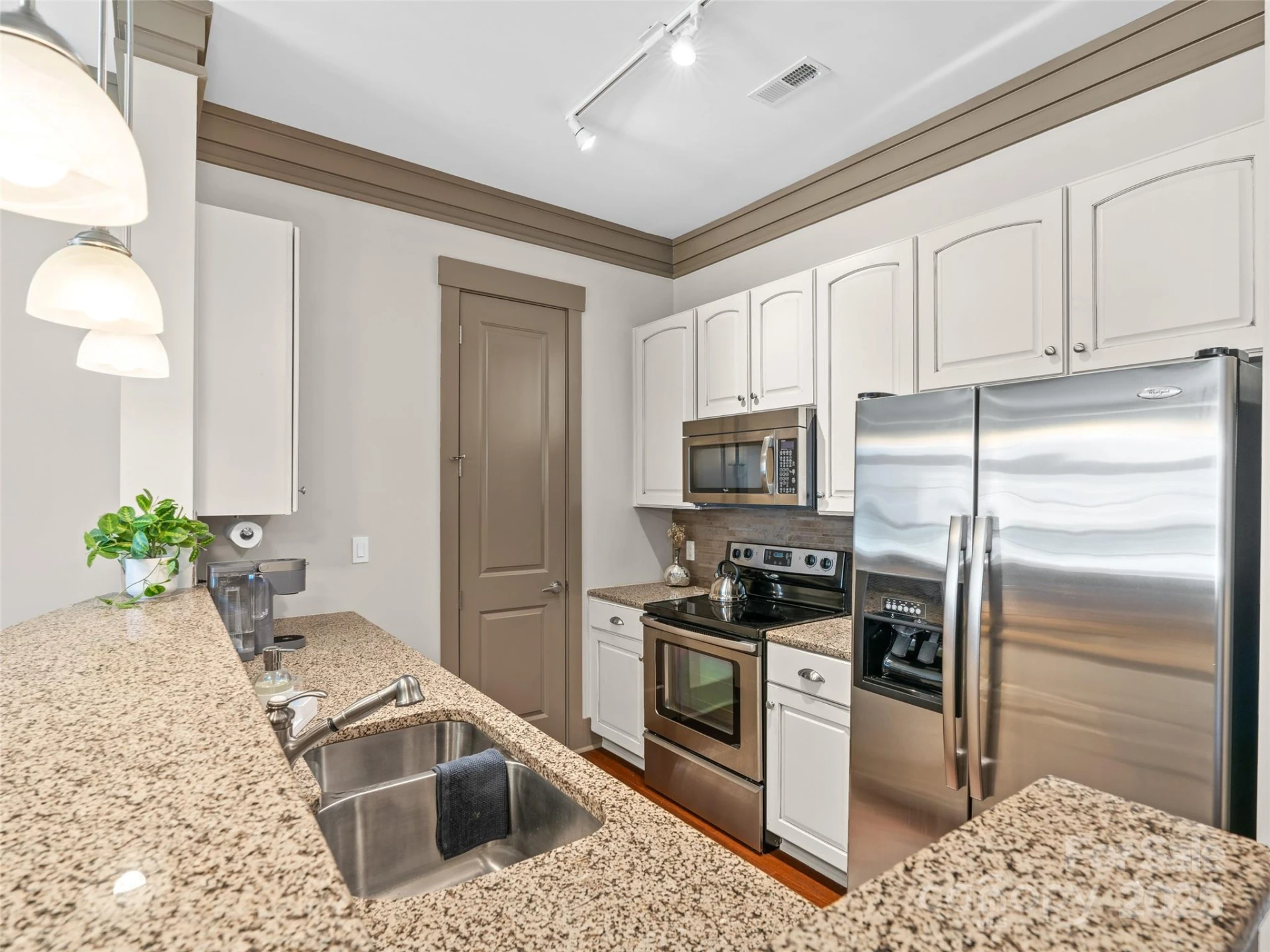 42 Schenck Parkway #B09 - Photo 18