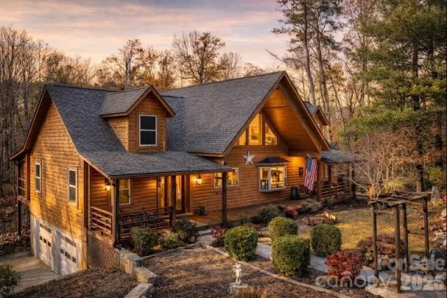 143 Rosewood Lane