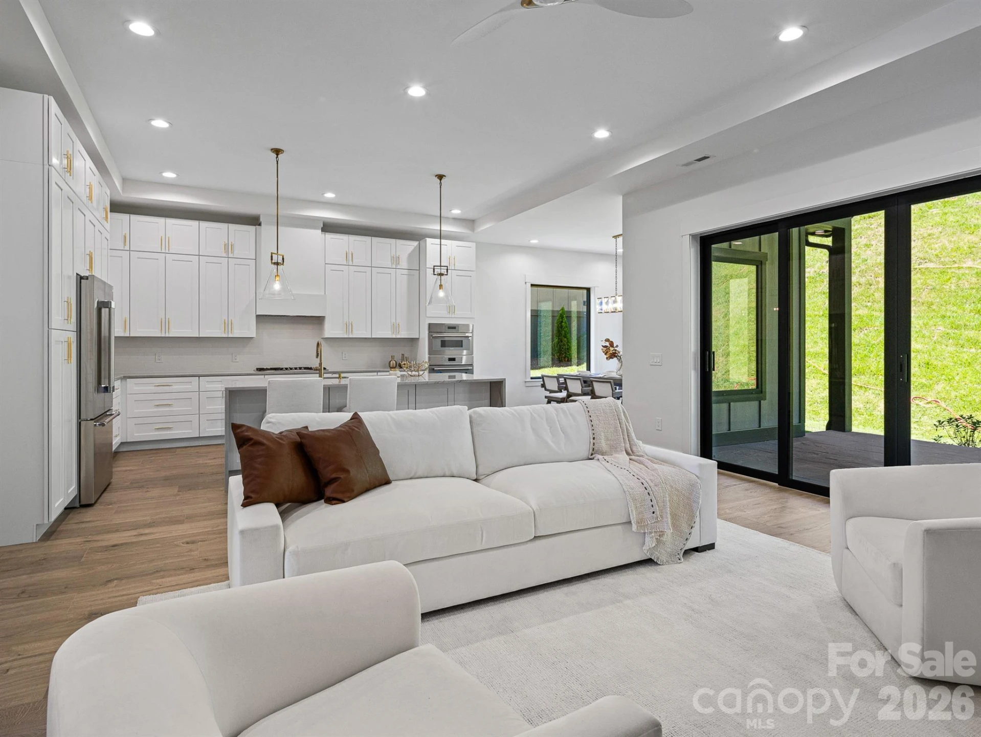 413 Big Hill Drive - Photo 4