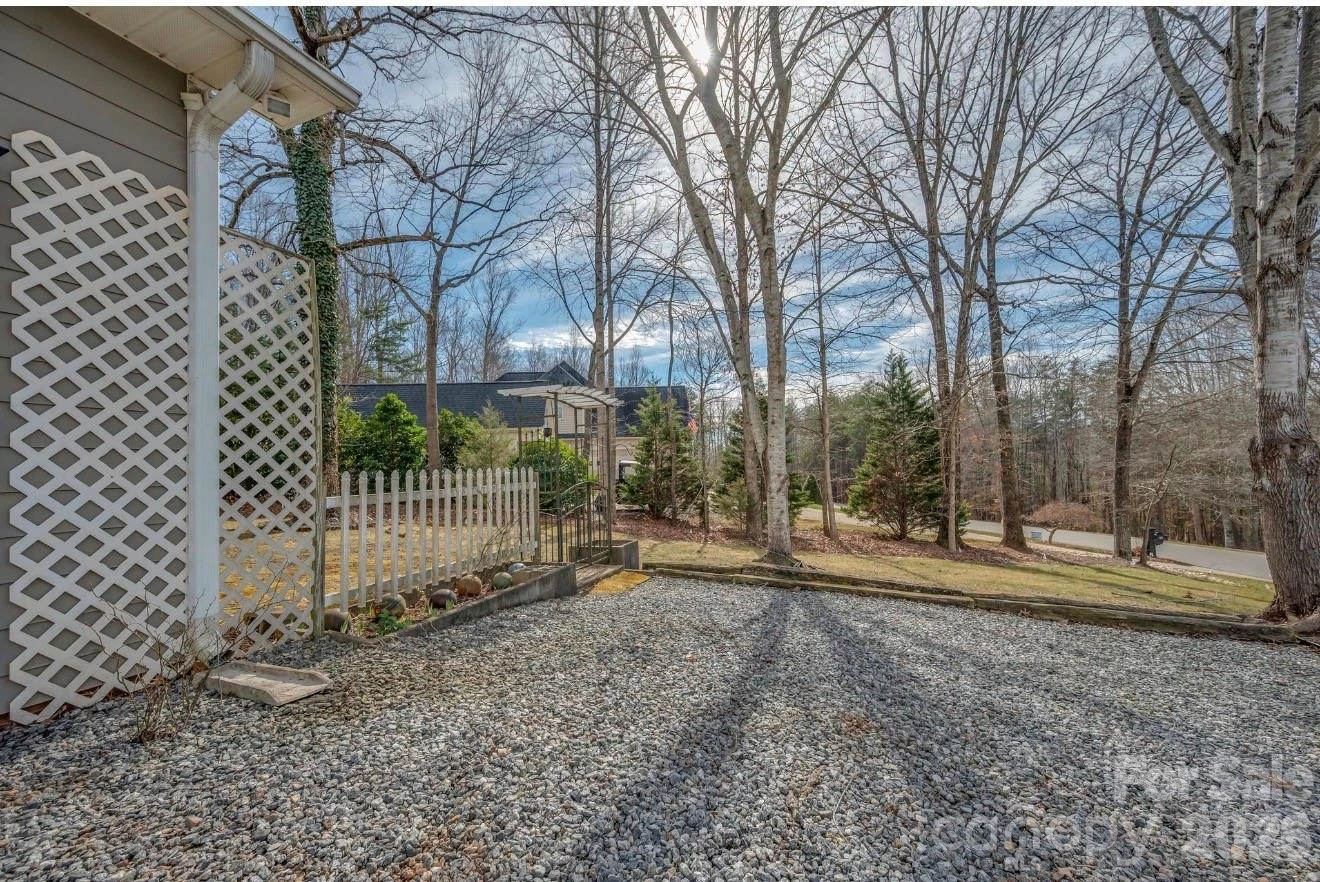 523 Shepherds Creek Circle - Photo 4