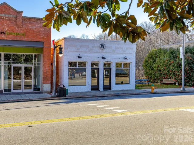 55 S Trade Street