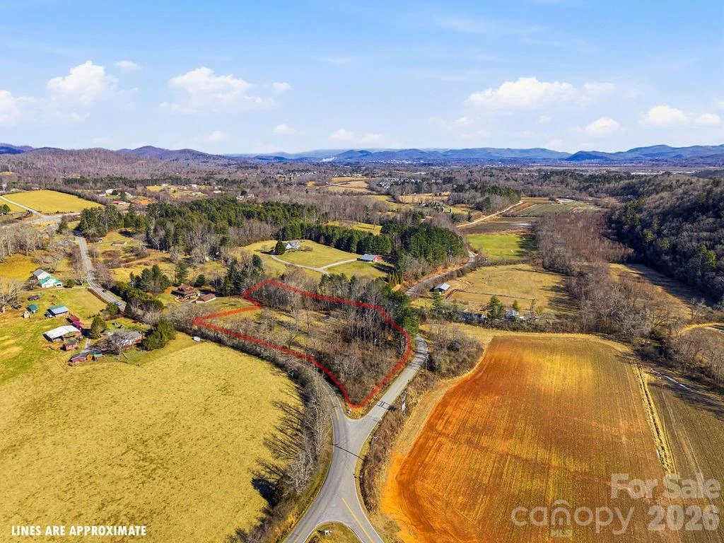 999 Ray Hill Road - Photo 5