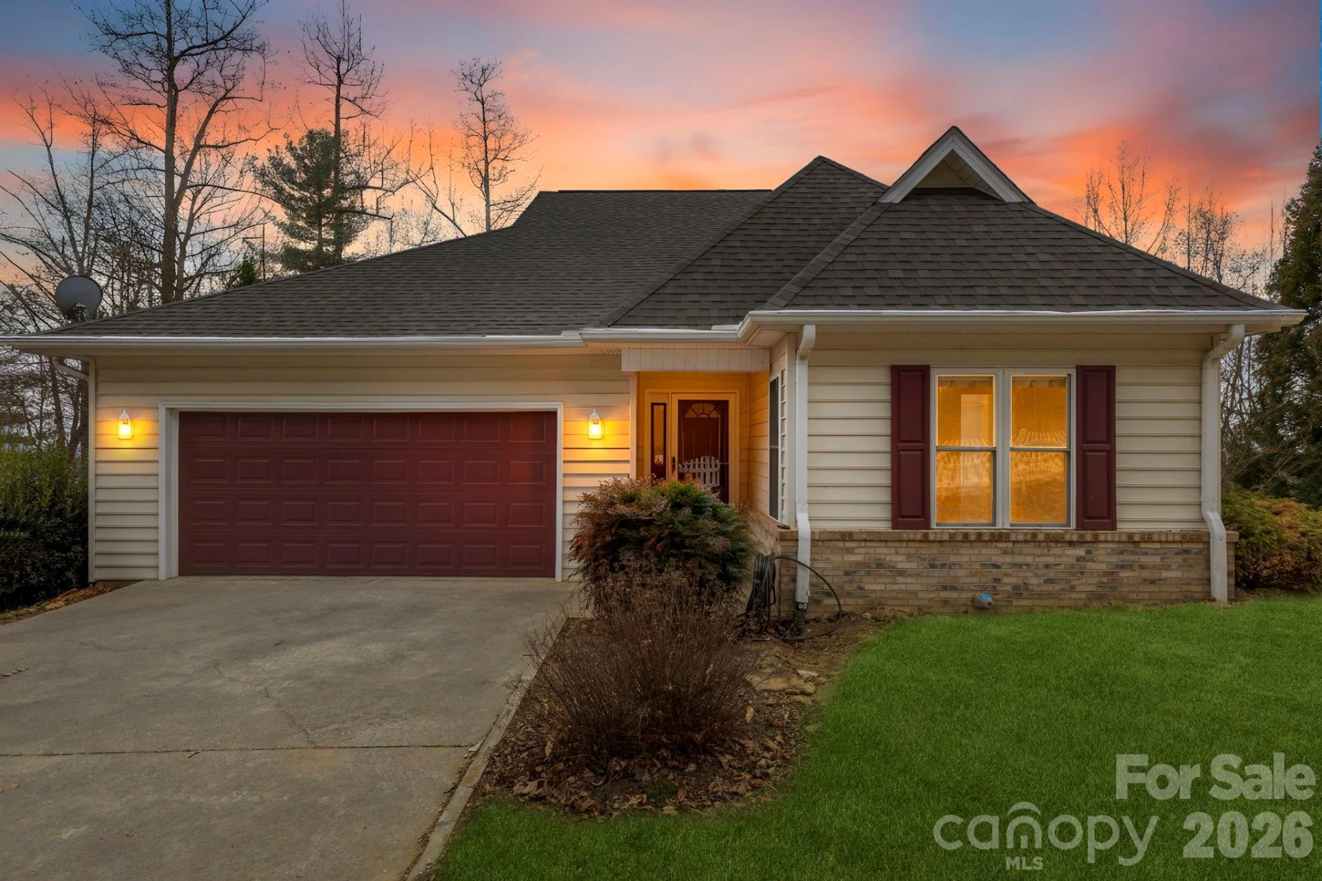 242 Carriage Summitt Way - Photo 37