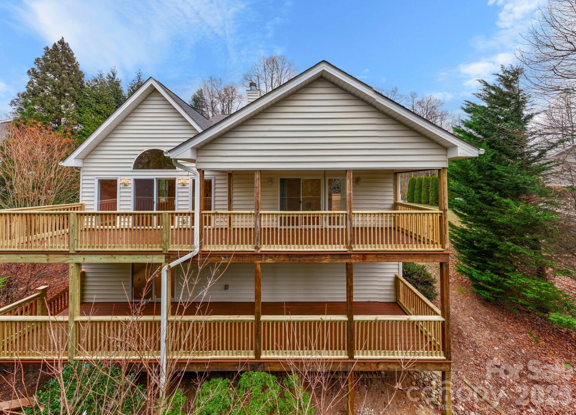 242 Carriage Summitt Way - Photo 4